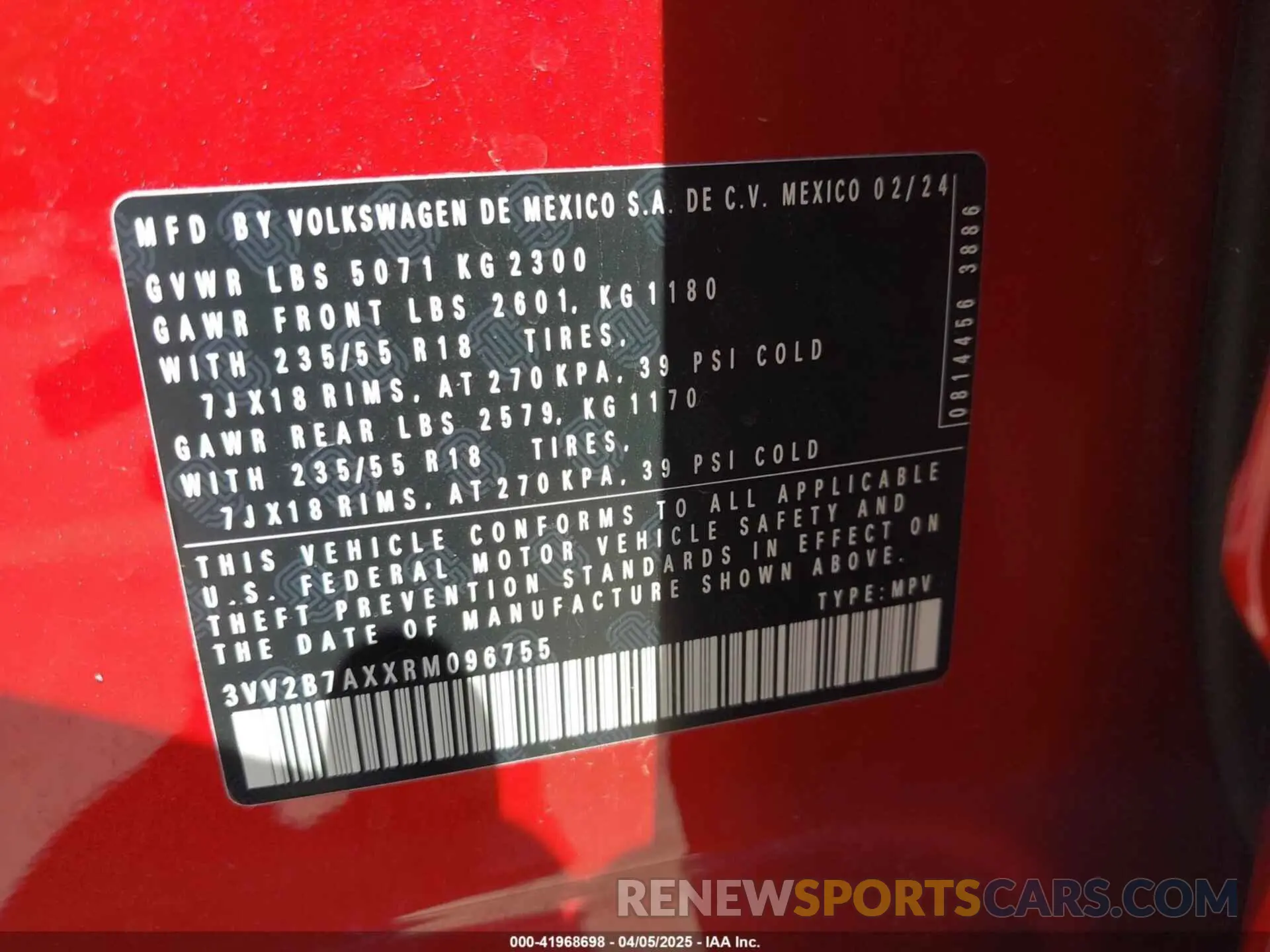 9 fotografías del automóvil dañado 3VV2B7AXXRM096755 VOLKSWAGEN TIGUAN 2024