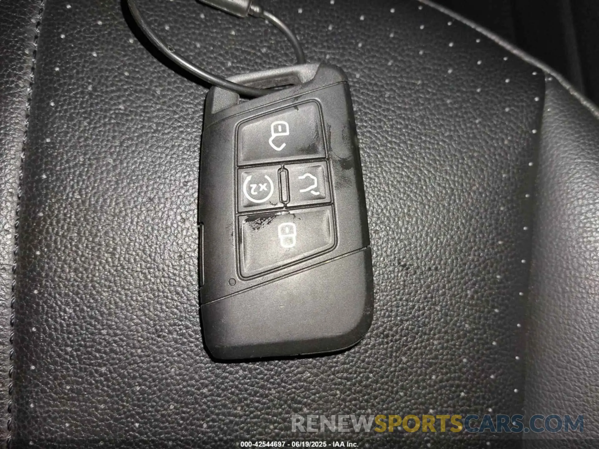 11 fotografías del automóvil dañado 3VV2B7AXXRM098733 VOLKSWAGEN TIGUAN 2024