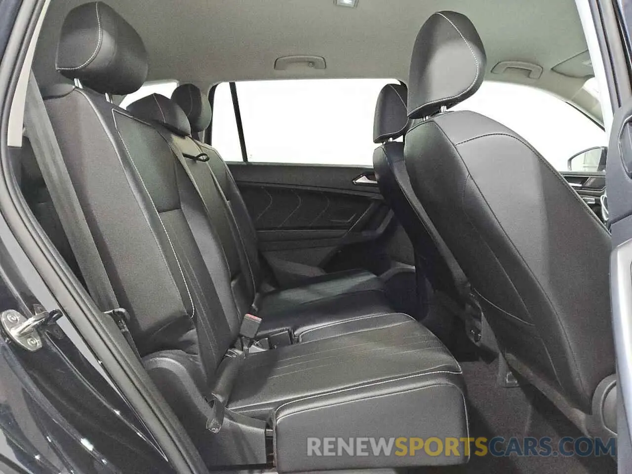 11 fotografías del automóvil dañado 3VV3B7AX1RM060831 VOLKSWAGEN TIGUAN 2024
