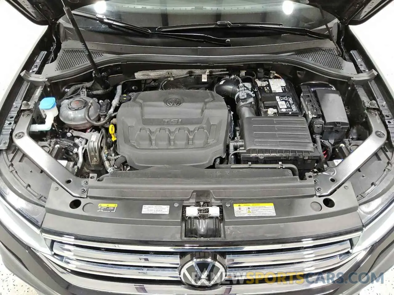 12 fotografías del automóvil dañado 3VV3B7AX1RM060831 VOLKSWAGEN TIGUAN 2024