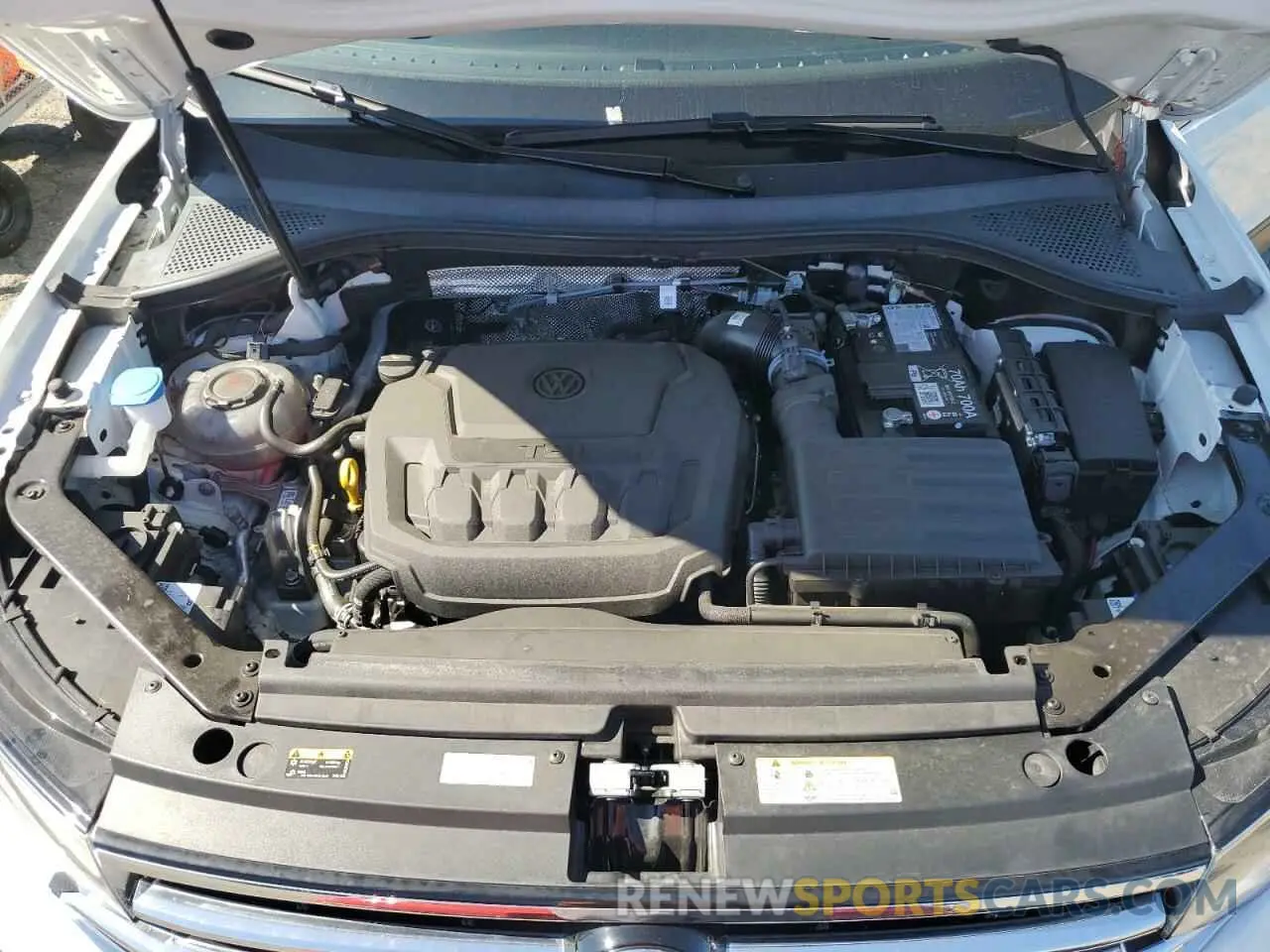 12 fotografías del automóvil dañado 3VV3B7AX7RM093378 VOLKSWAGEN TIGUAN 2024