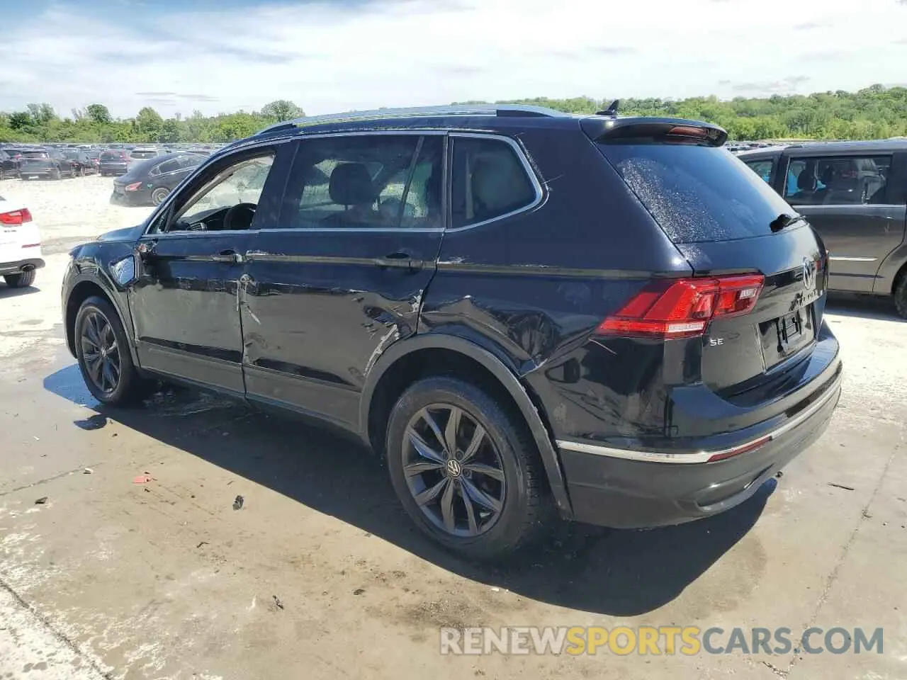 2 fotografías del automóvil dañado 3VV3B7AX8RM027356 VOLKSWAGEN TIGUAN 2024