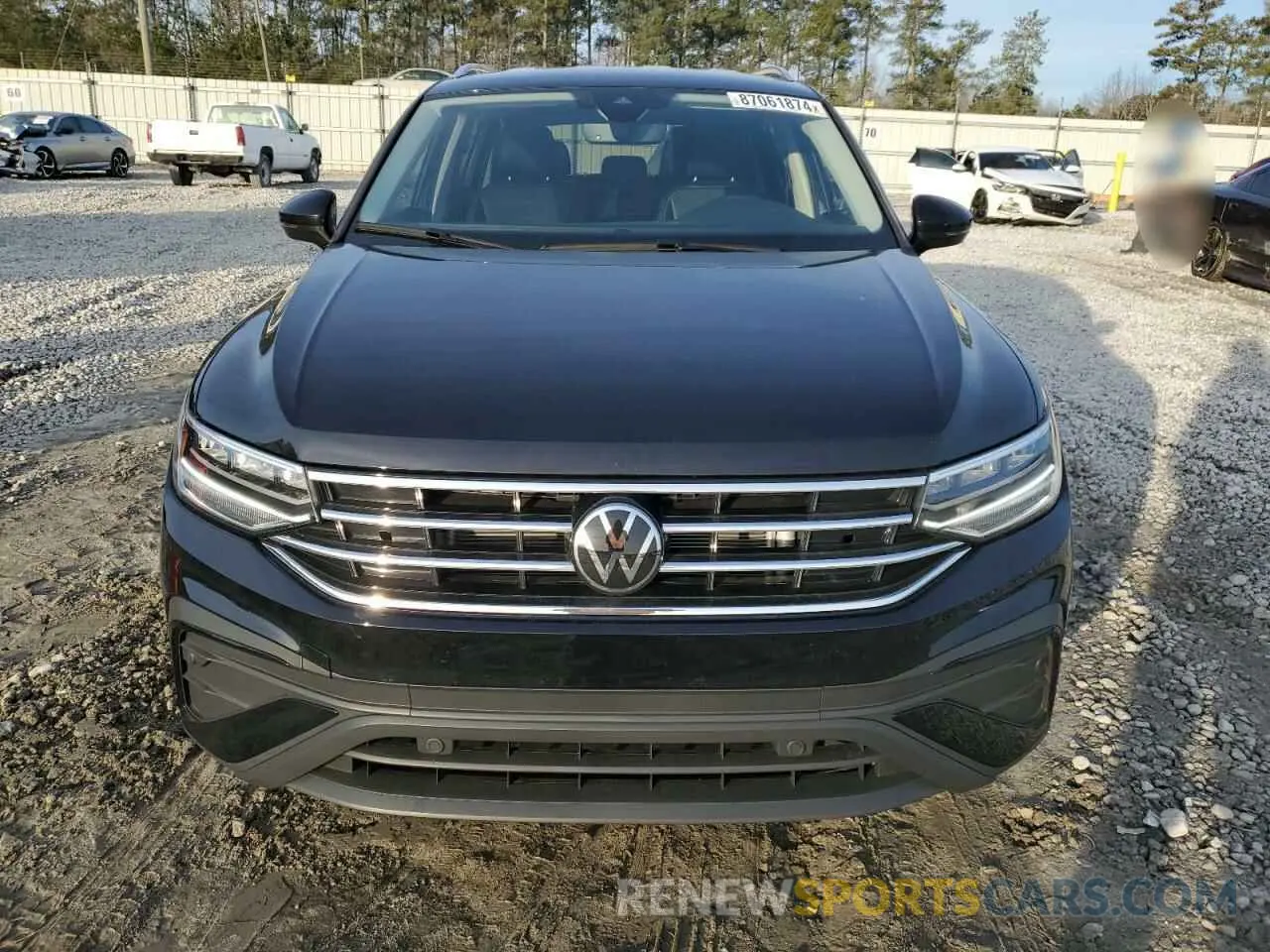 5 fotografías del automóvil dañado 3VV3B7AX8RM136190 VOLKSWAGEN TIGUAN 2024