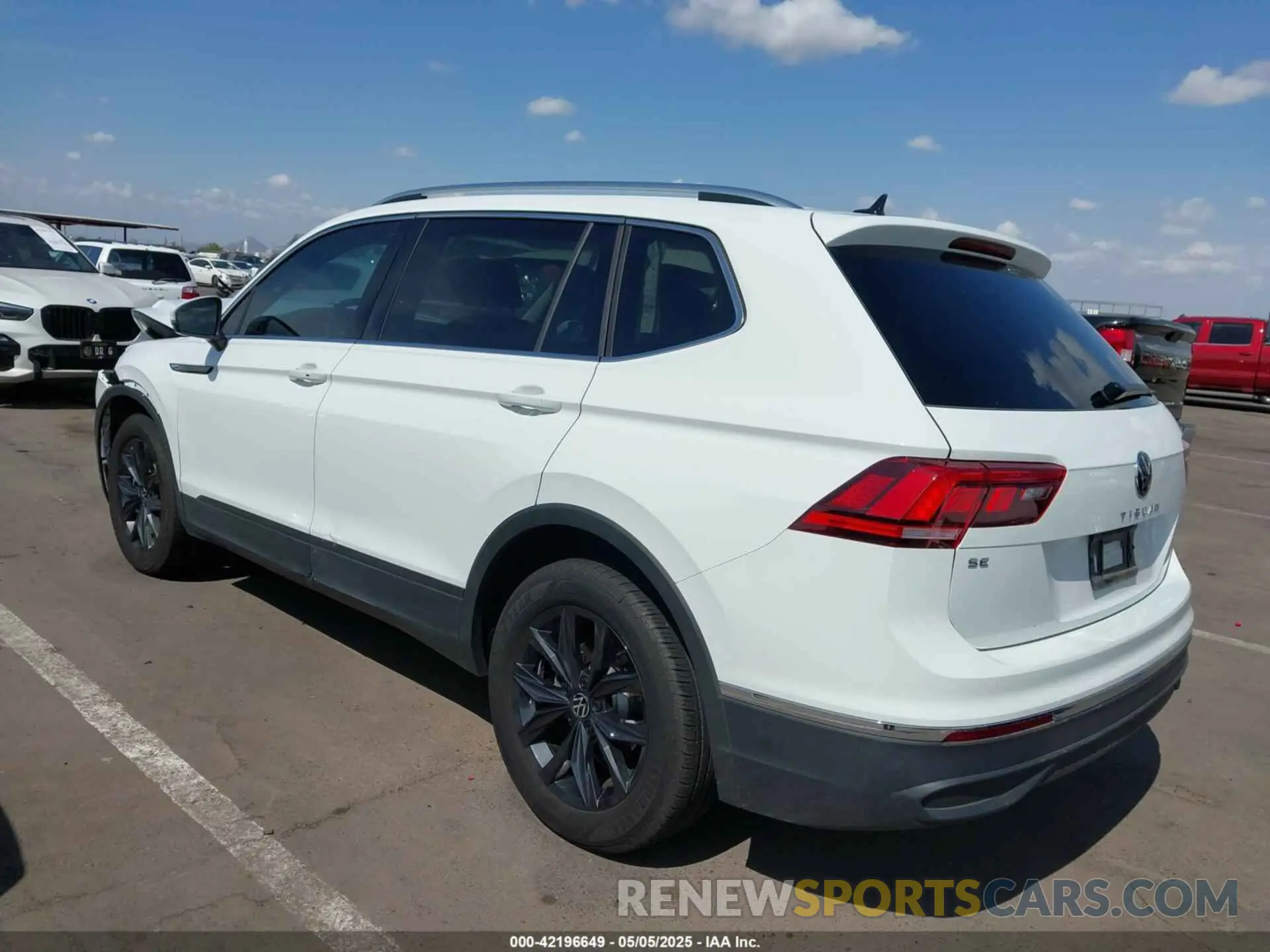 3 fotografías del automóvil dañado 3VV3B7AXXRM101084 VOLKSWAGEN TIGUAN 2024