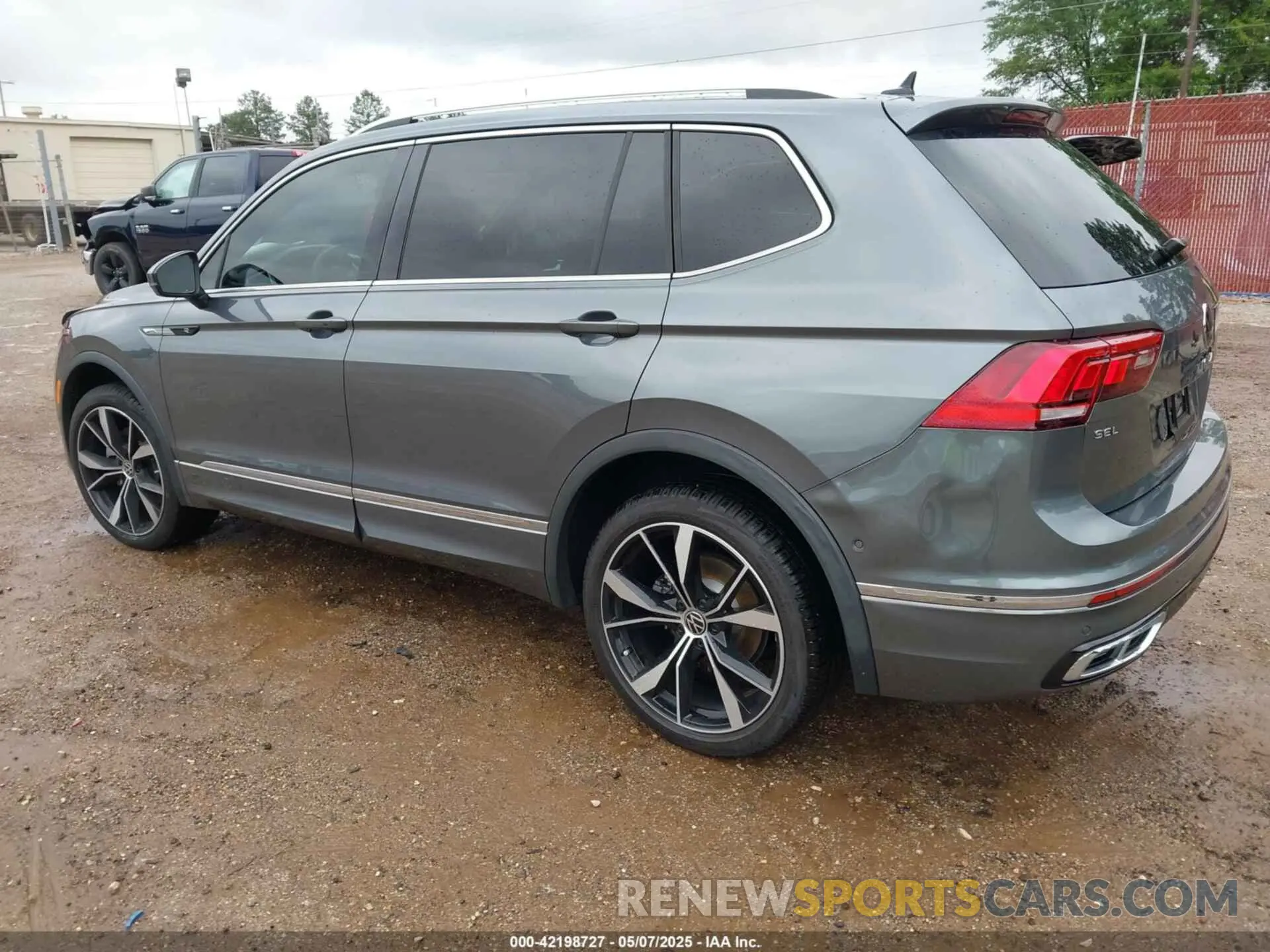 6 fotografías del automóvil dañado 3VV4B7AX3RM150065 VOLKSWAGEN TIGUAN 2024