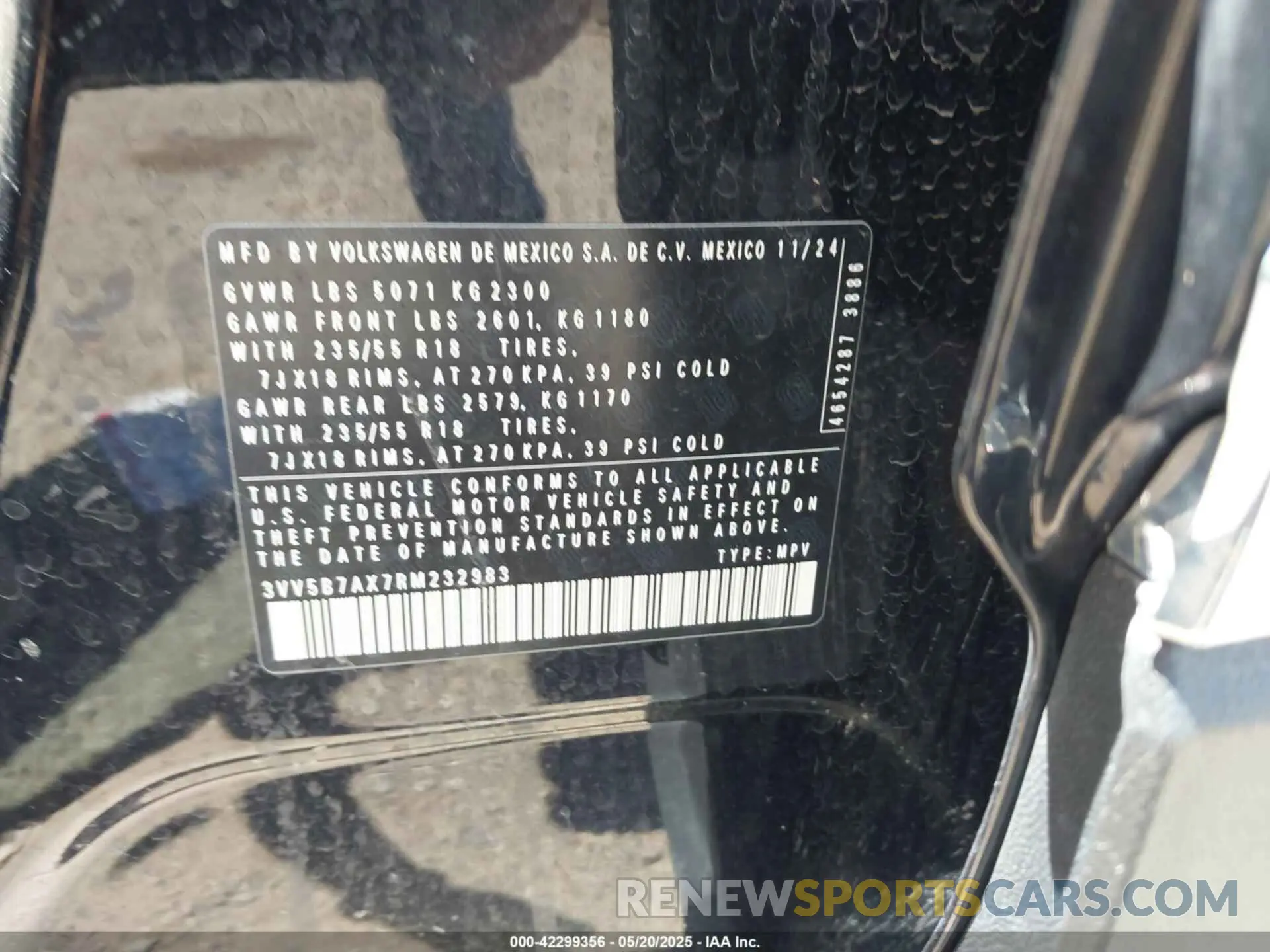9 fotografías del automóvil dañado 3VV5B7AX7RM232983 VOLKSWAGEN TIGUAN 2024