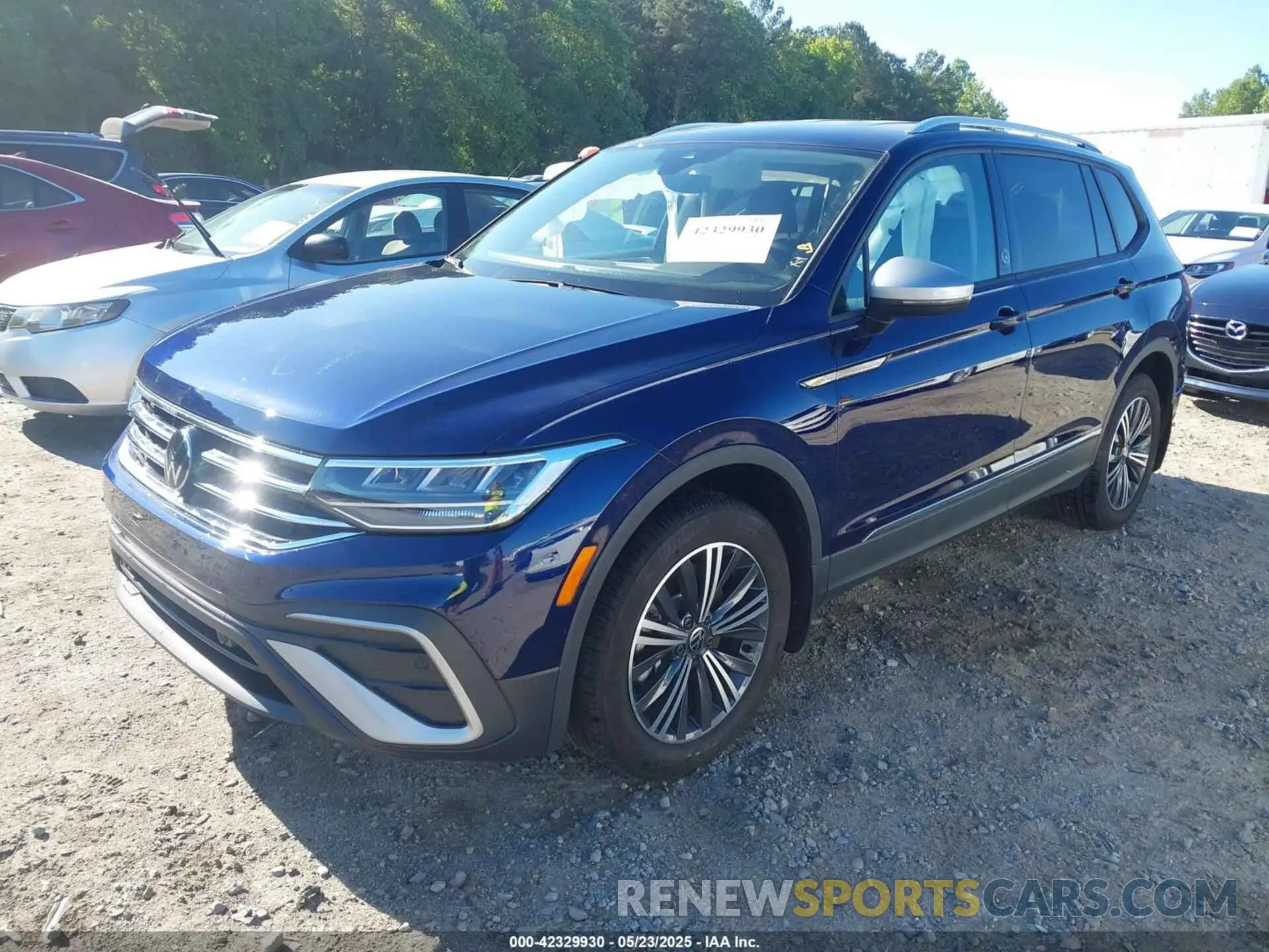 2 fotografías del automóvil dañado 3VV6B7AX5RM225695 VOLKSWAGEN TIGUAN 2024