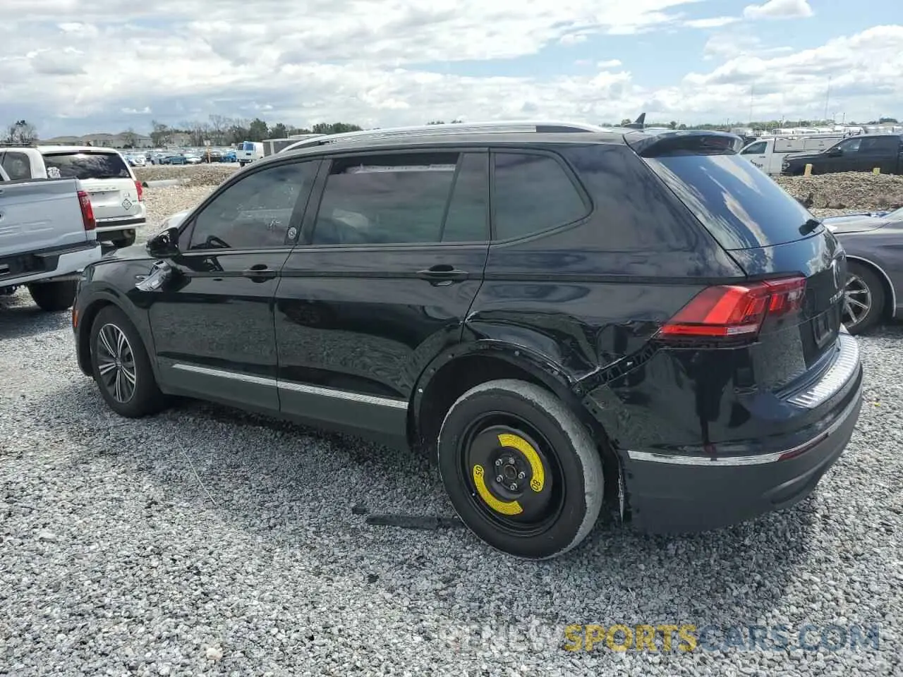 2 fotografías del automóvil dañado 3VV6B7AX6RM227665 VOLKSWAGEN TIGUAN 2024