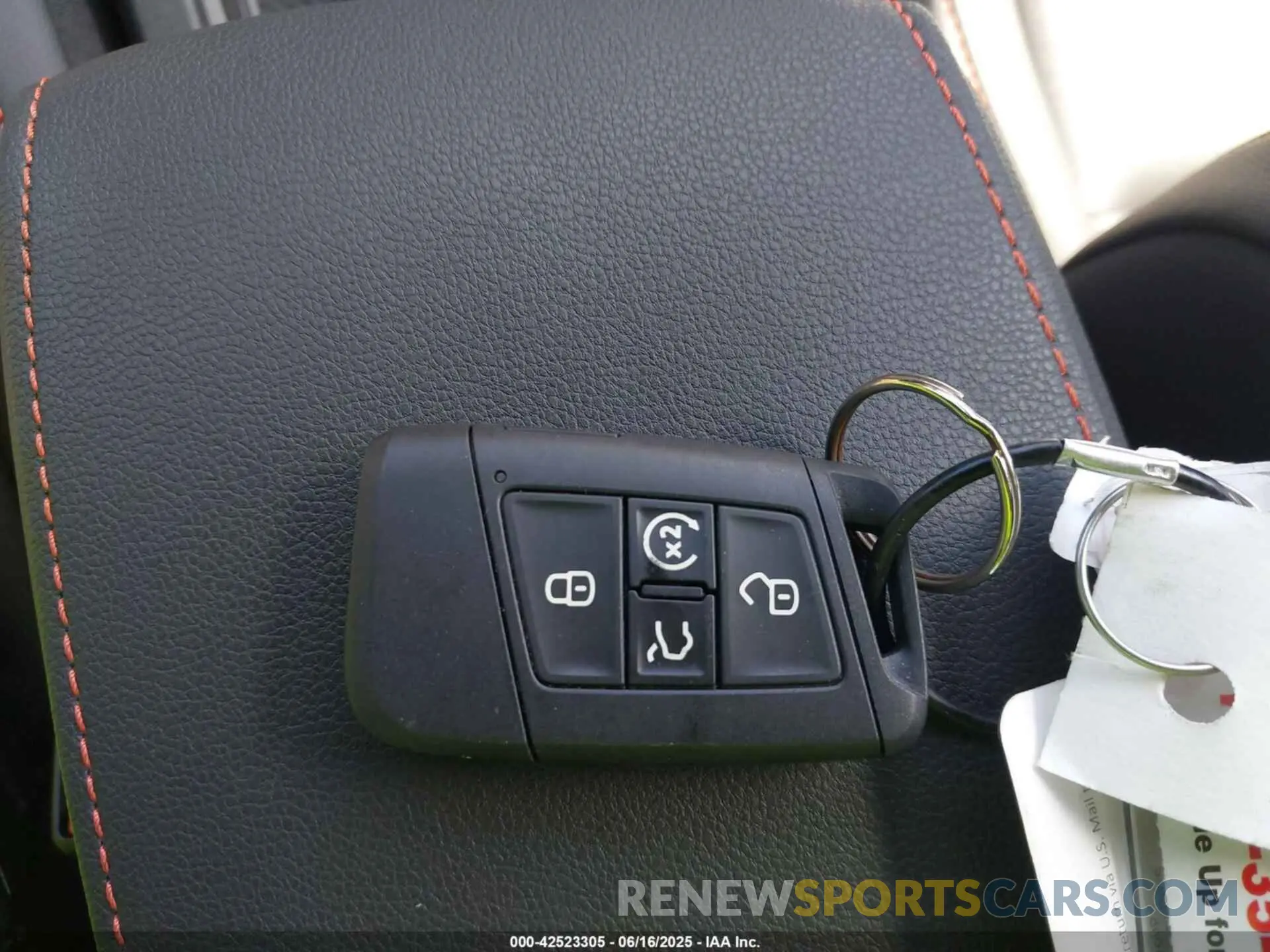 11 fotografías del automóvil dañado 3VV6B7AX7RM213144 VOLKSWAGEN TIGUAN 2024