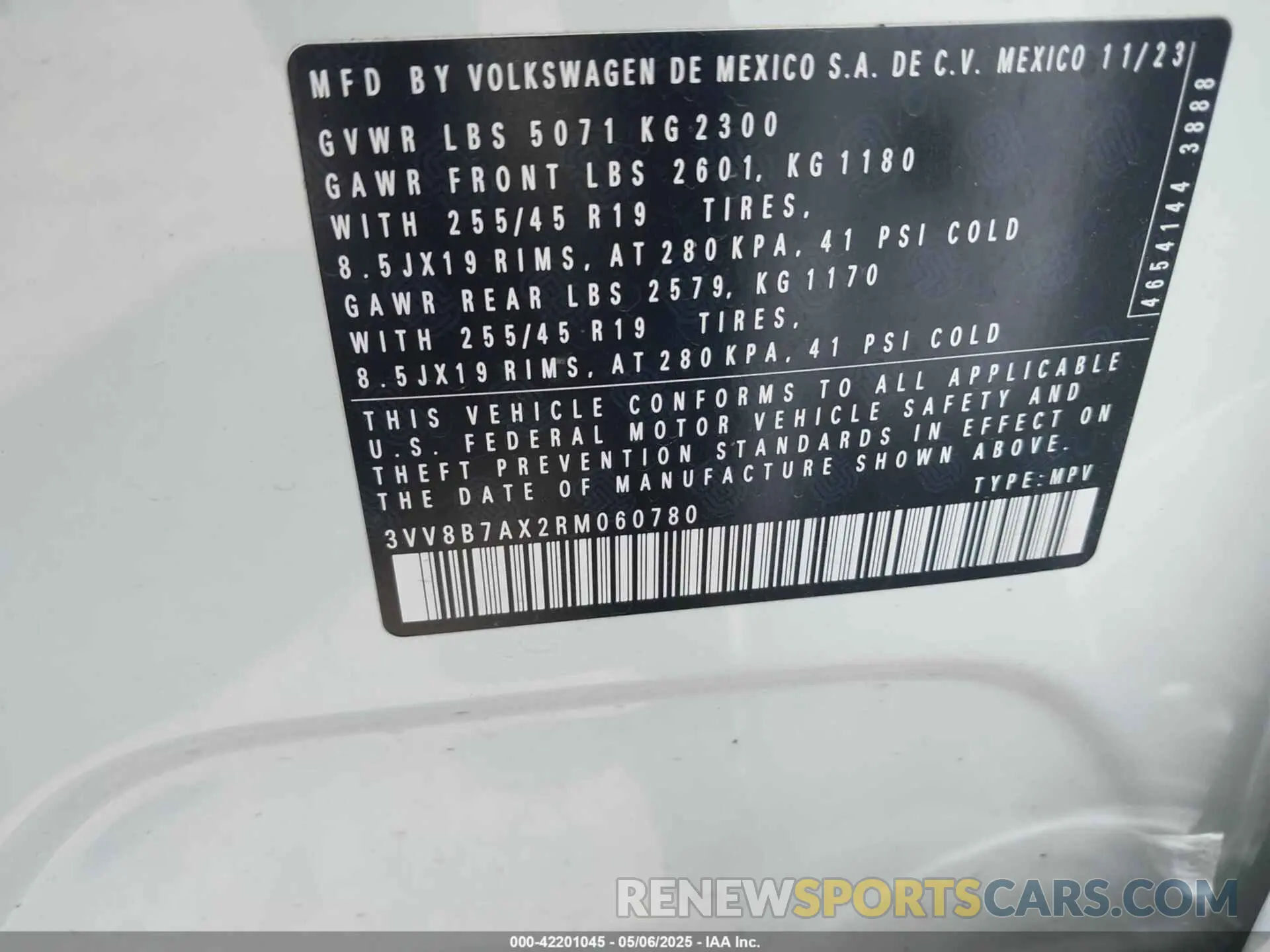 9 fotografías del automóvil dañado 3VV8B7AX2RM060780 VOLKSWAGEN TIGUAN 2024