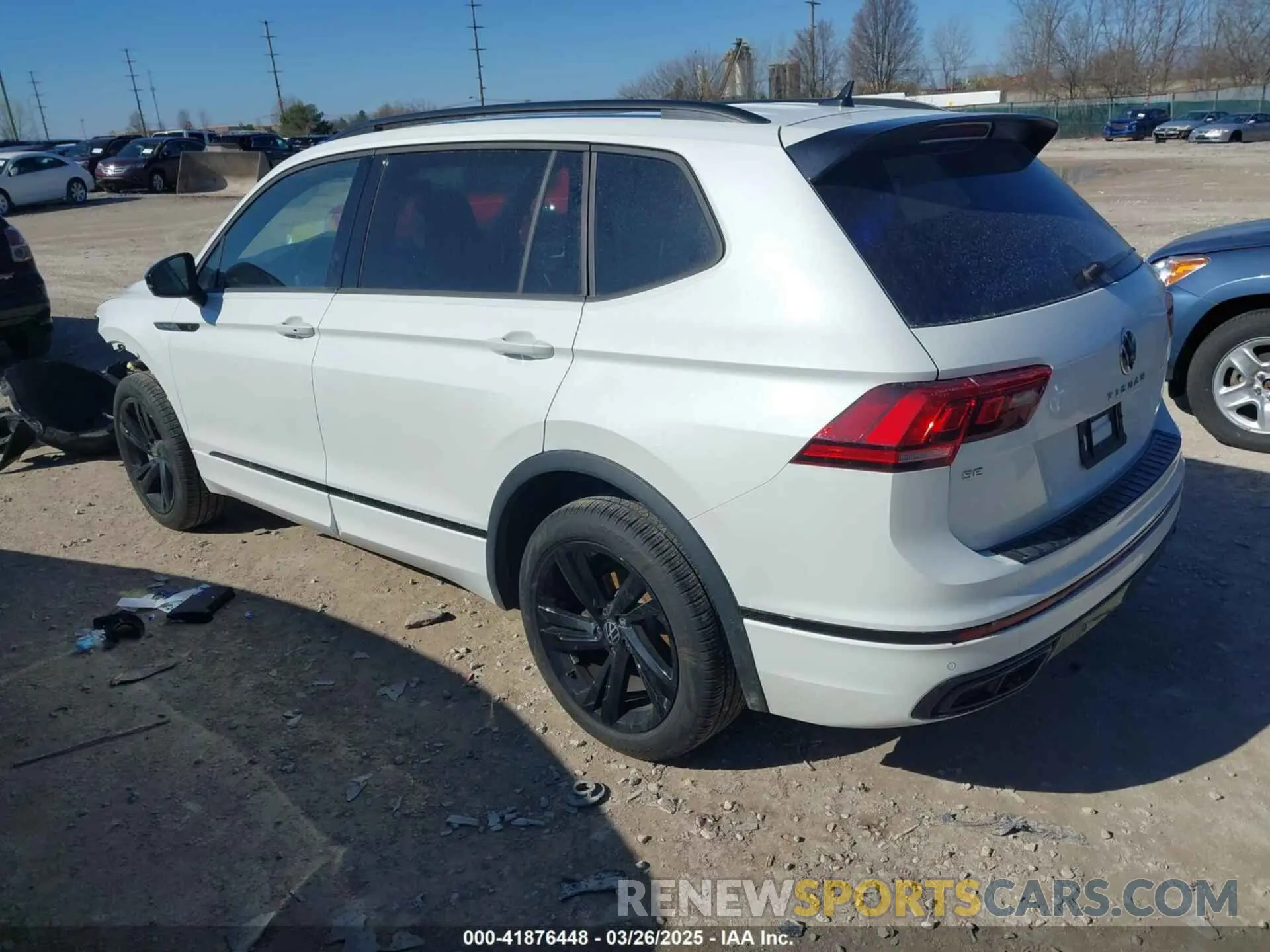 3 fotografías del automóvil dañado 3VV8B7AX3RM052588 VOLKSWAGEN TIGUAN 2024