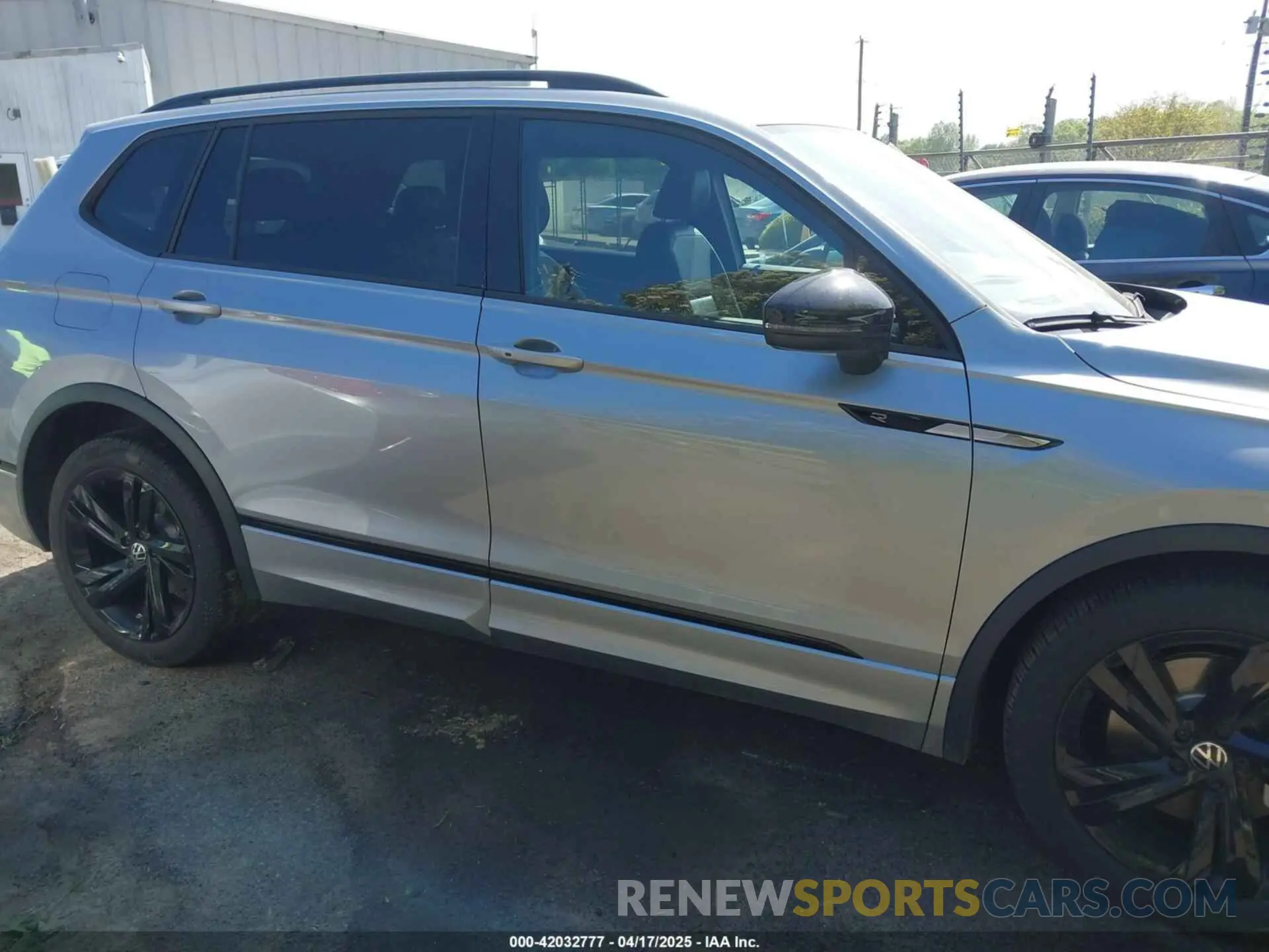13 fotografías del automóvil dañado 3VV8B7AX3RM108710 VOLKSWAGEN TIGUAN 2024