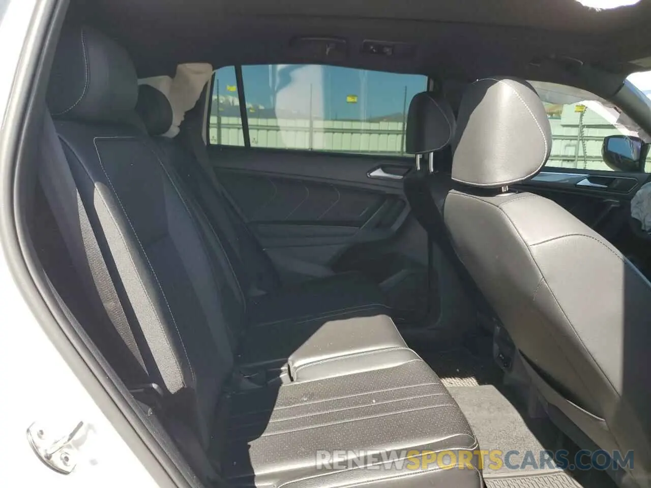 11 fotografías del automóvil dañado 3VV8B7AX4RM063972 VOLKSWAGEN TIGUAN 2024