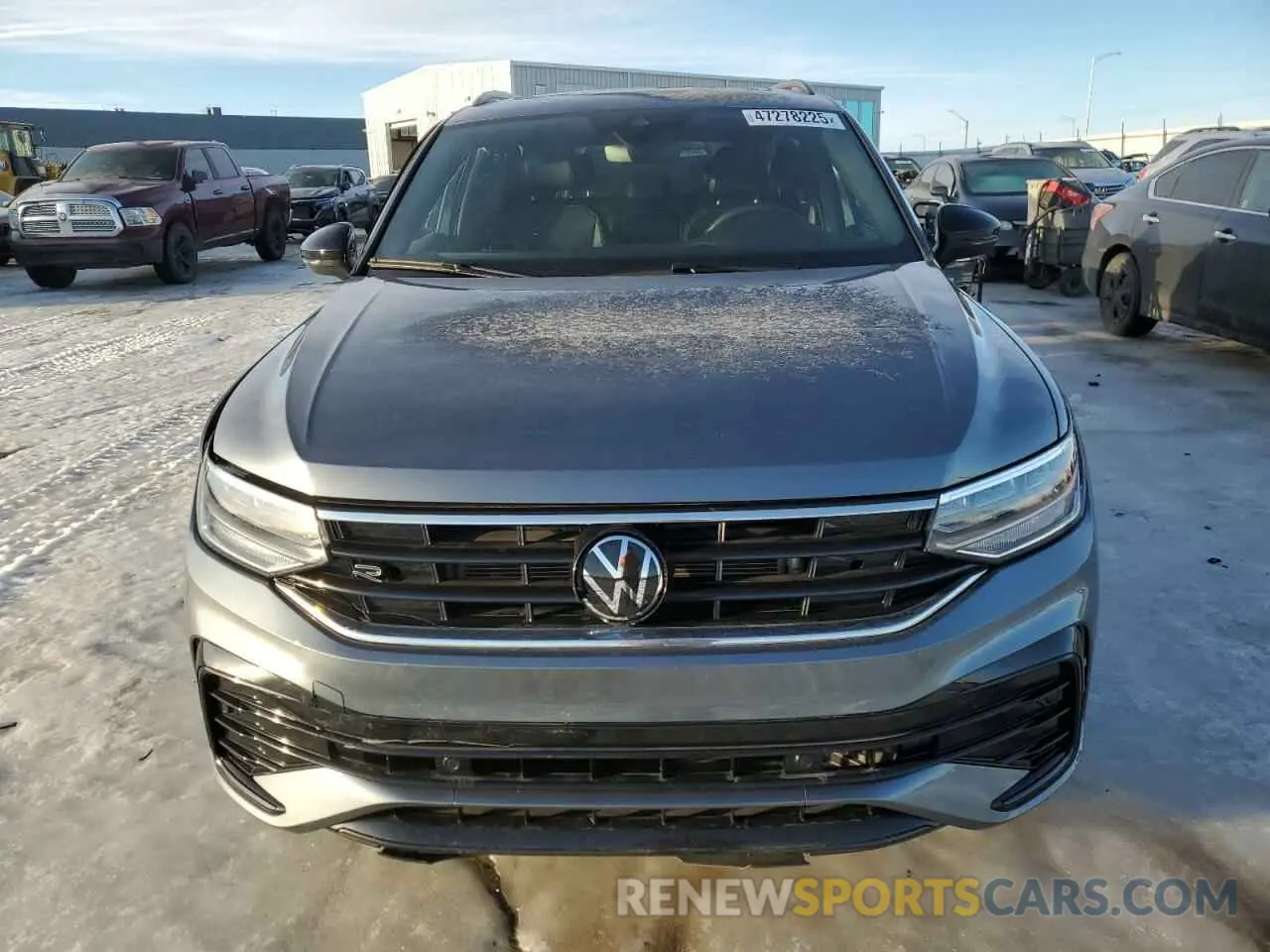 5 fotografías del automóvil dañado 3VV8B7AX4RM101894 VOLKSWAGEN TIGUAN 2024