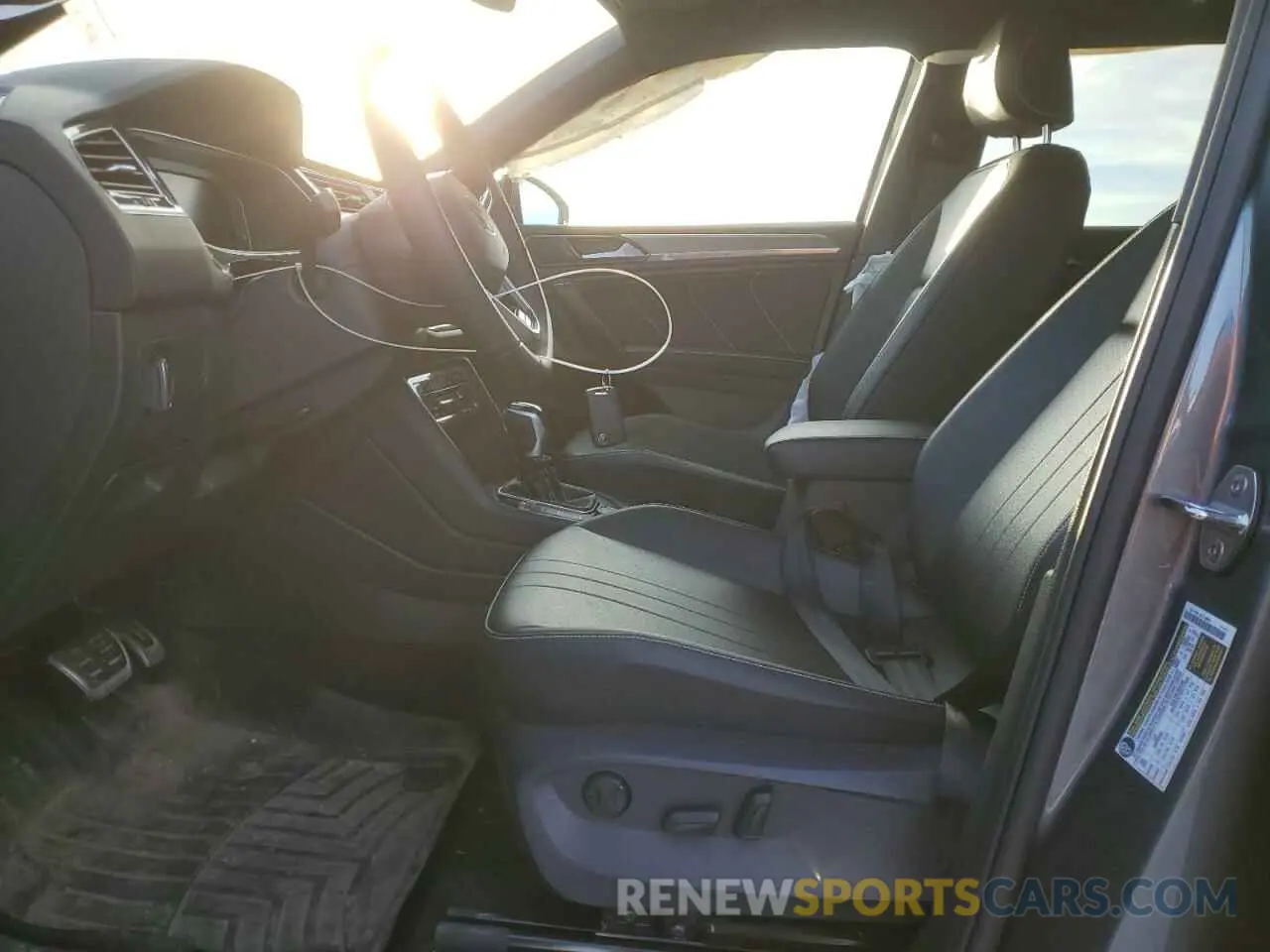 7 fotografías del automóvil dañado 3VV8B7AX4RM101894 VOLKSWAGEN TIGUAN 2024