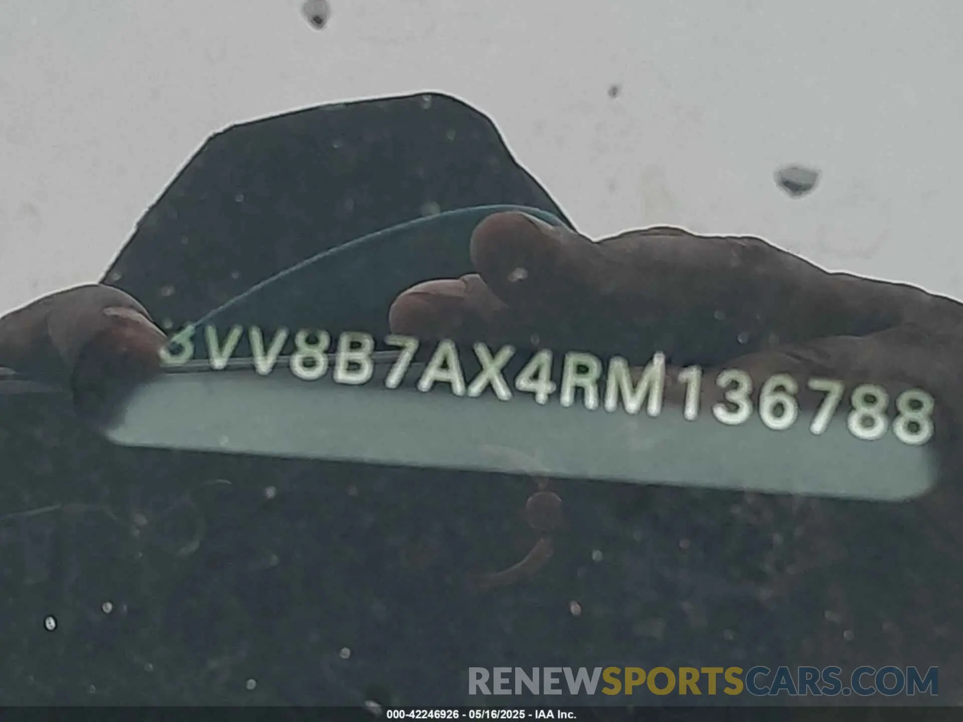 17 fotografías del automóvil dañado 3VV8B7AX4RM136788 VOLKSWAGEN TIGUAN 2024