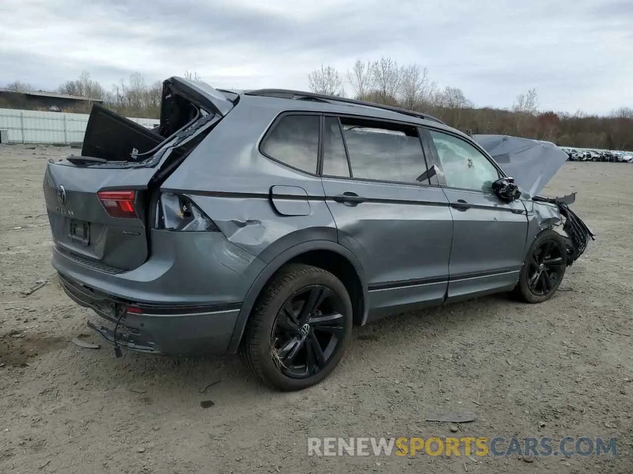 3 fotografías del automóvil dañado 3VV8B7AX4RM175123 VOLKSWAGEN TIGUAN 2024