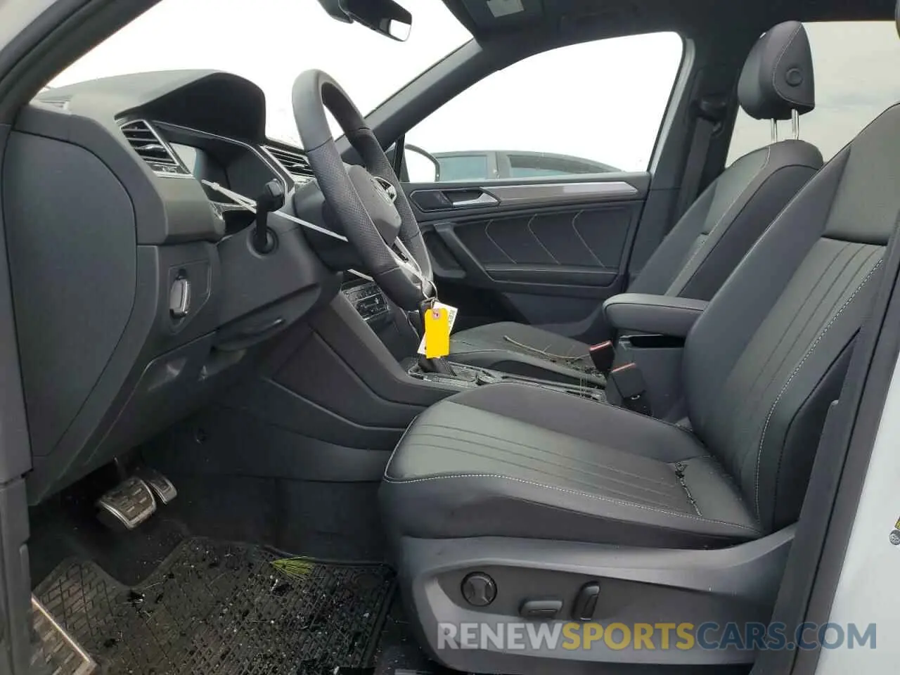7 fotografías del automóvil dañado 3VV8B7AX6RM198337 VOLKSWAGEN TIGUAN 2024