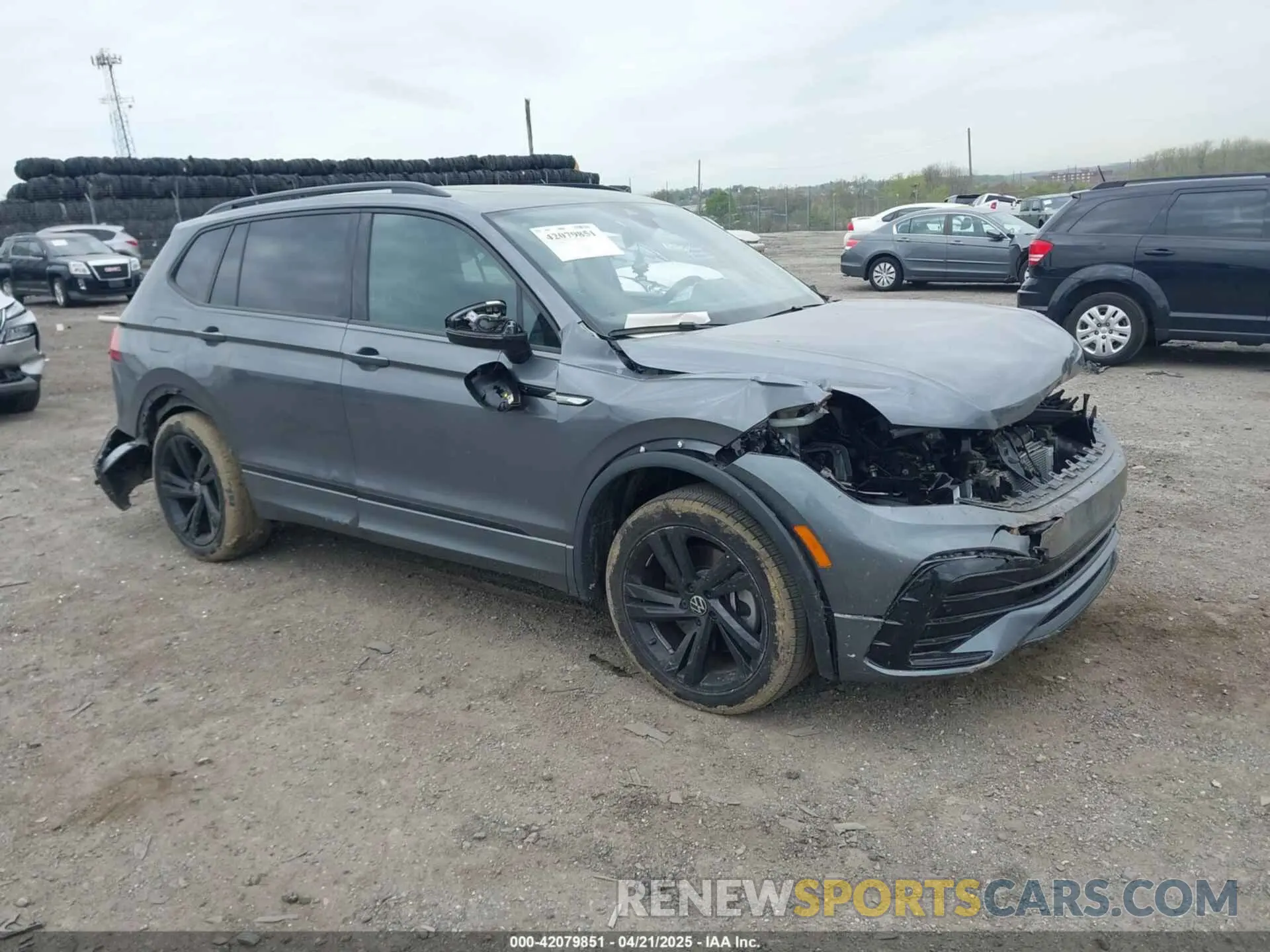 1 fotografías del automóvil dañado 3VV8B7AX7RM081396 VOLKSWAGEN TIGUAN 2024