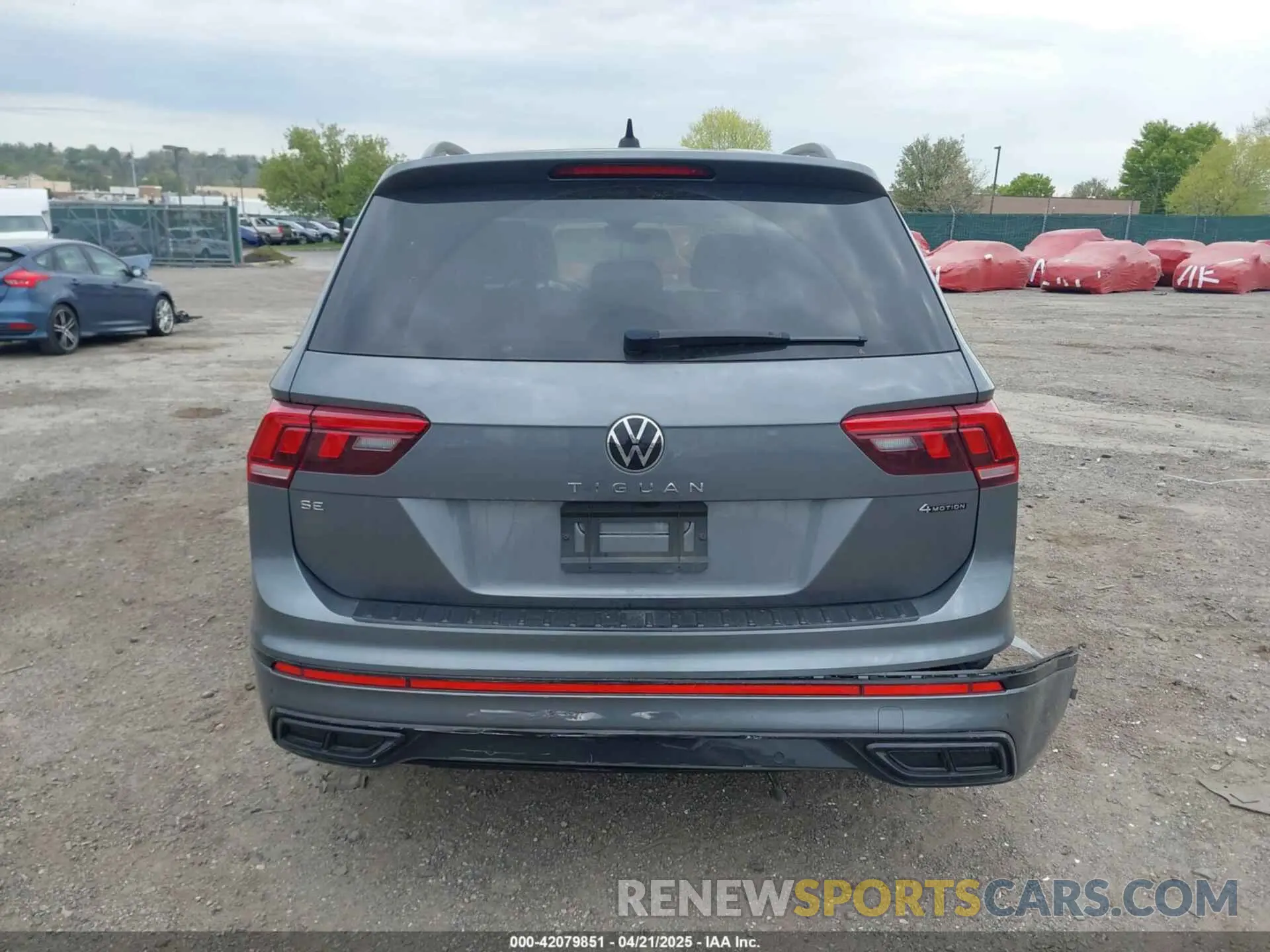 15 fotografías del automóvil dañado 3VV8B7AX7RM081396 VOLKSWAGEN TIGUAN 2024