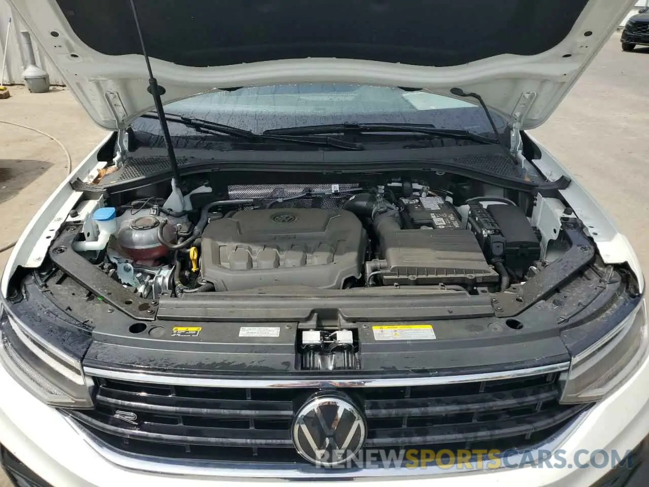 12 fotografías del automóvil dañado 3VV8B7AX7RM117751 VOLKSWAGEN TIGUAN 2024
