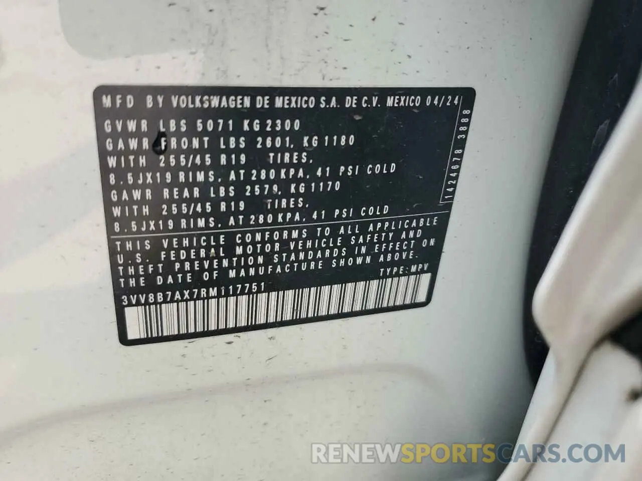 13 fotografías del automóvil dañado 3VV8B7AX7RM117751 VOLKSWAGEN TIGUAN 2024