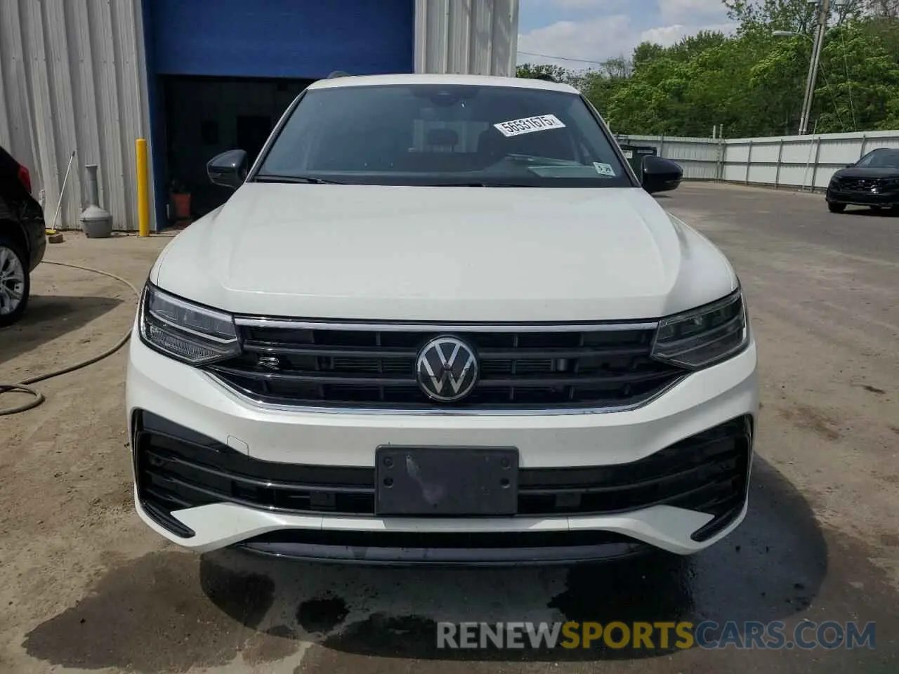 5 fotografías del automóvil dañado 3VV8B7AX7RM117751 VOLKSWAGEN TIGUAN 2024