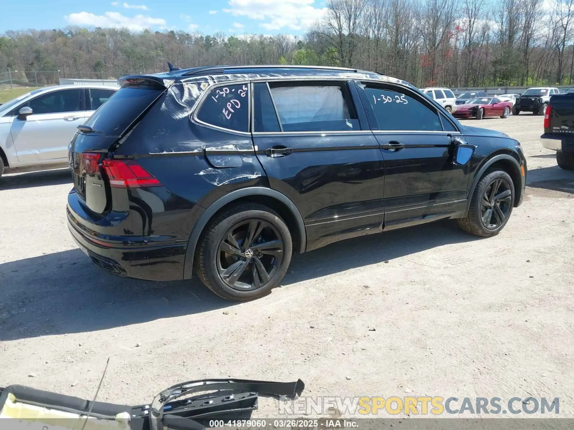 4 fotografías del automóvil dañado 3VV8B7AX9RM212070 VOLKSWAGEN TIGUAN 2024