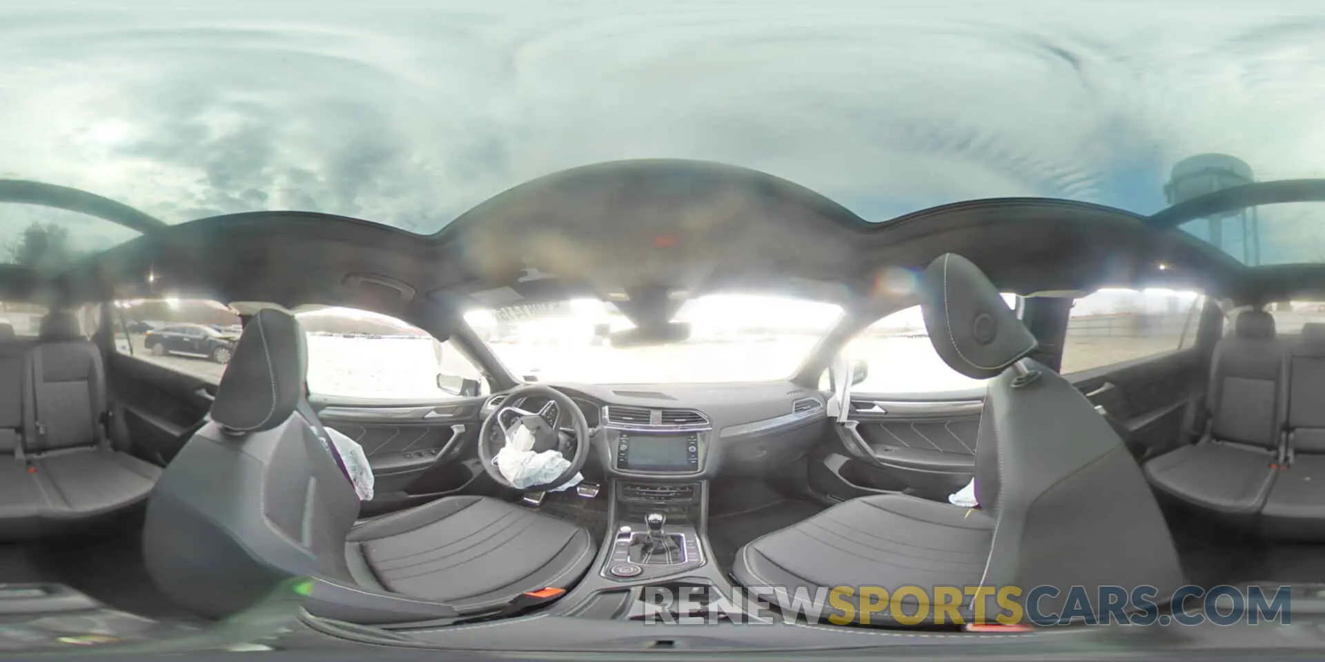 14 fotografías del automóvil dañado 3VV8B7AX9RM221447 VOLKSWAGEN TIGUAN 2024
