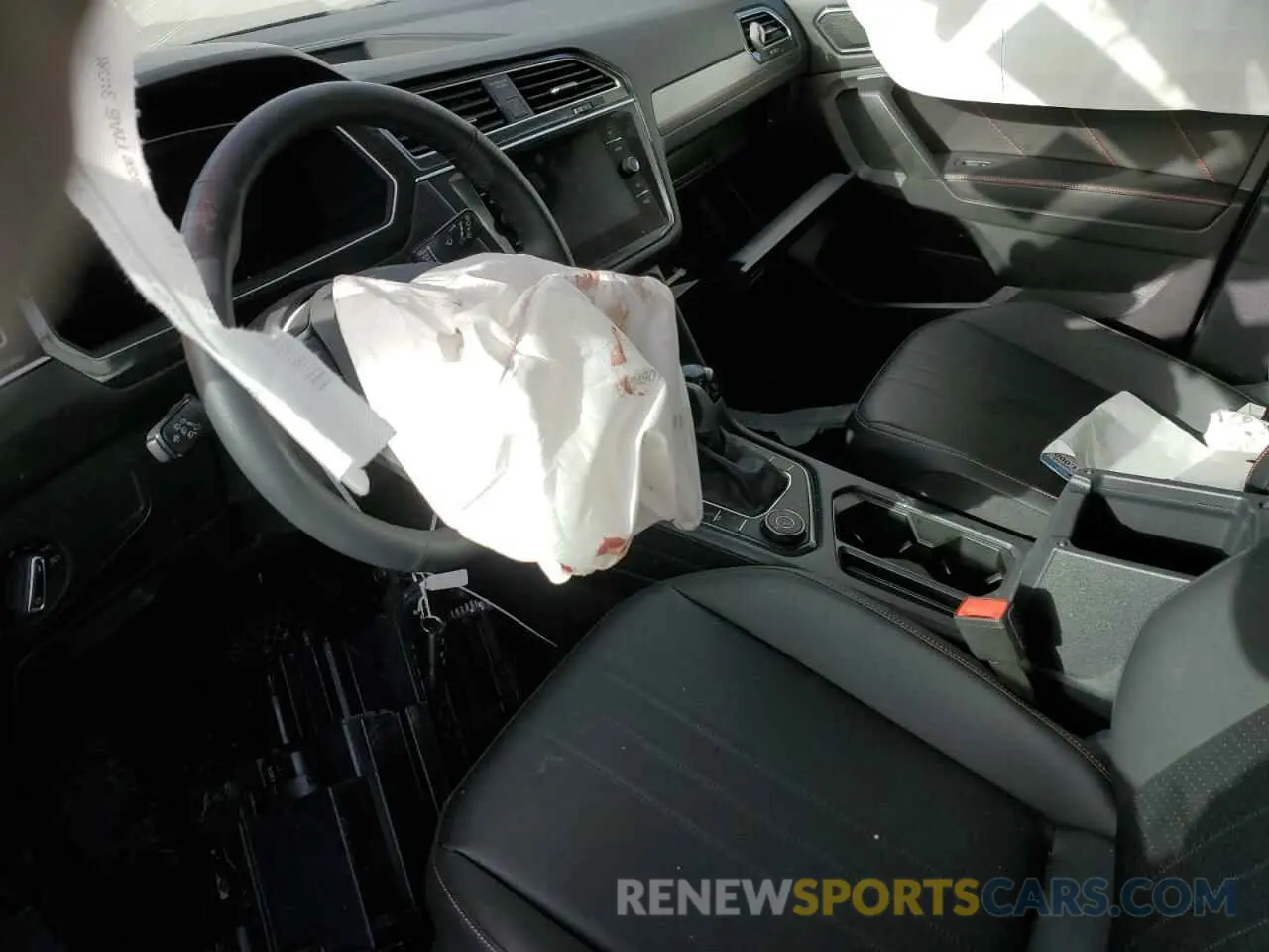 7 fotografías del automóvil dañado 3VVAB7AX9RM220316 VOLKSWAGEN TIGUAN 2024