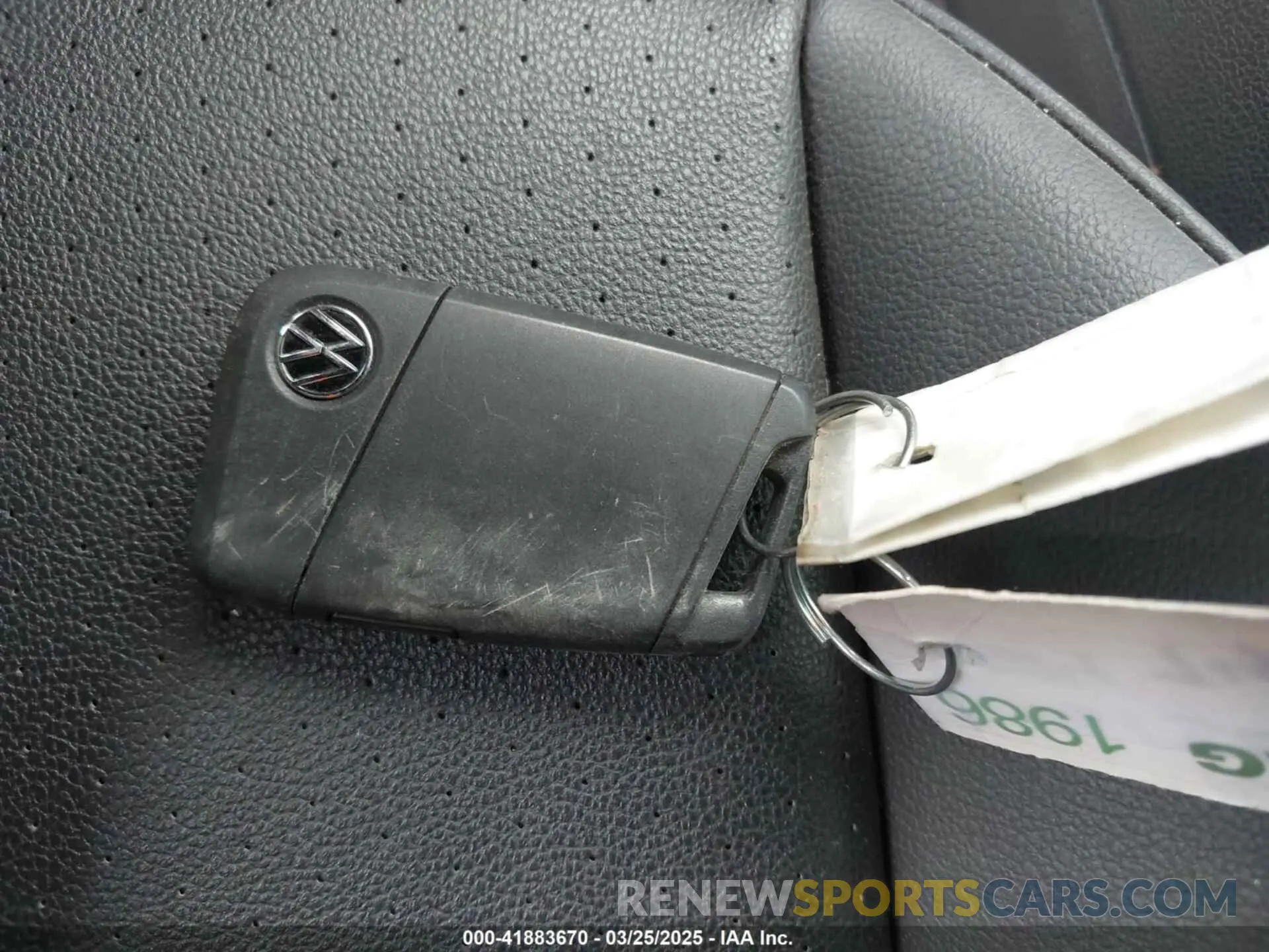 11 fotografías del automóvil dañado 3VVCB7AX5RM053896 VOLKSWAGEN TIGUAN 2024