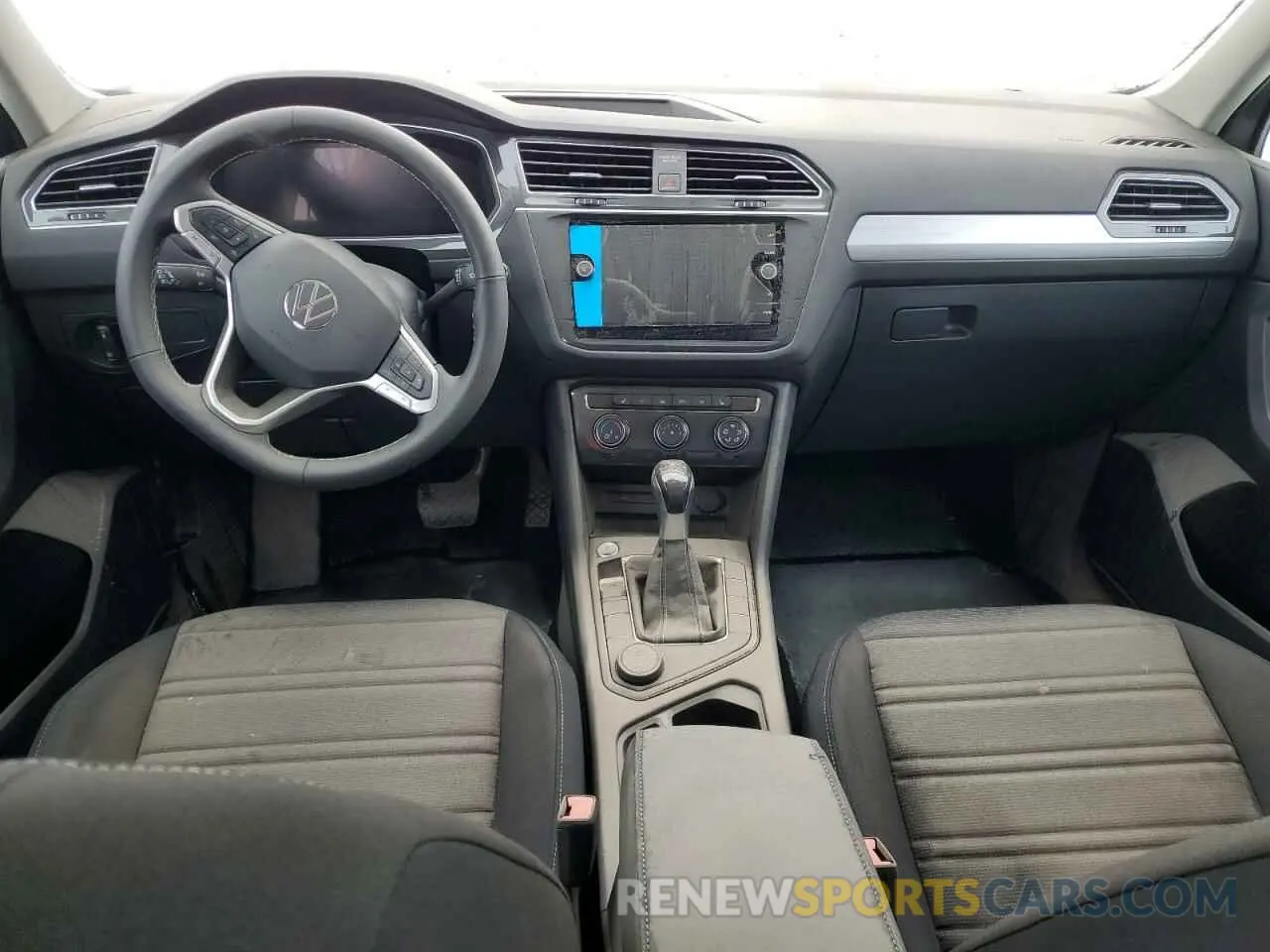 8 fotografías del automóvil dañado 3VVFB7AX3RM165819 VOLKSWAGEN TIGUAN 2024