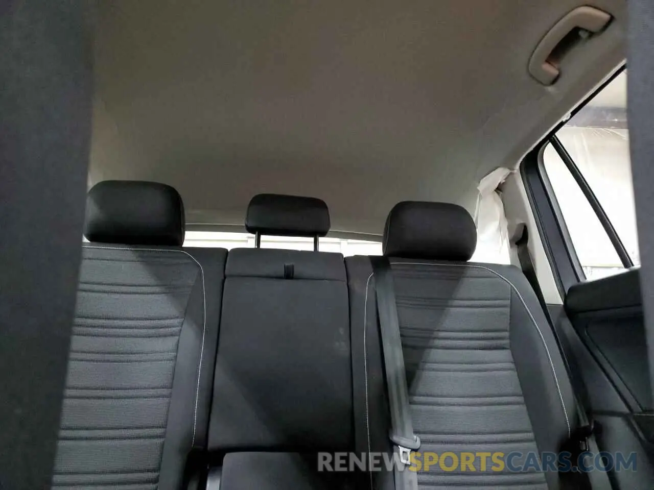 10 fotografías del automóvil dañado 3VVFB7AX5RM041650 VOLKSWAGEN TIGUAN 2024
