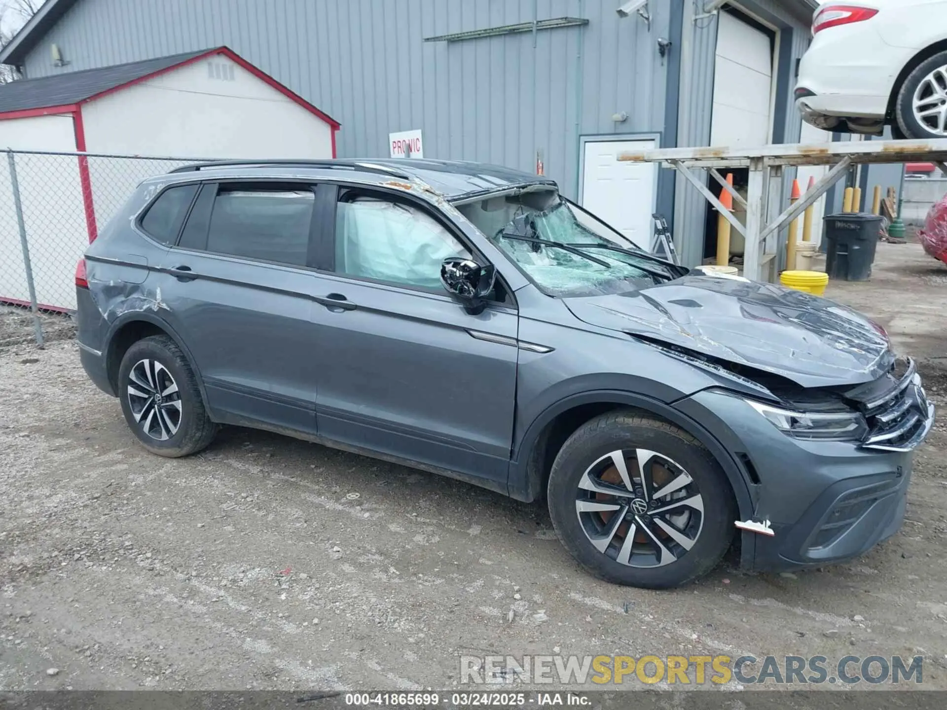 1 fotografías del automóvil dañado 3VVFB7AX5RM188177 VOLKSWAGEN TIGUAN 2024