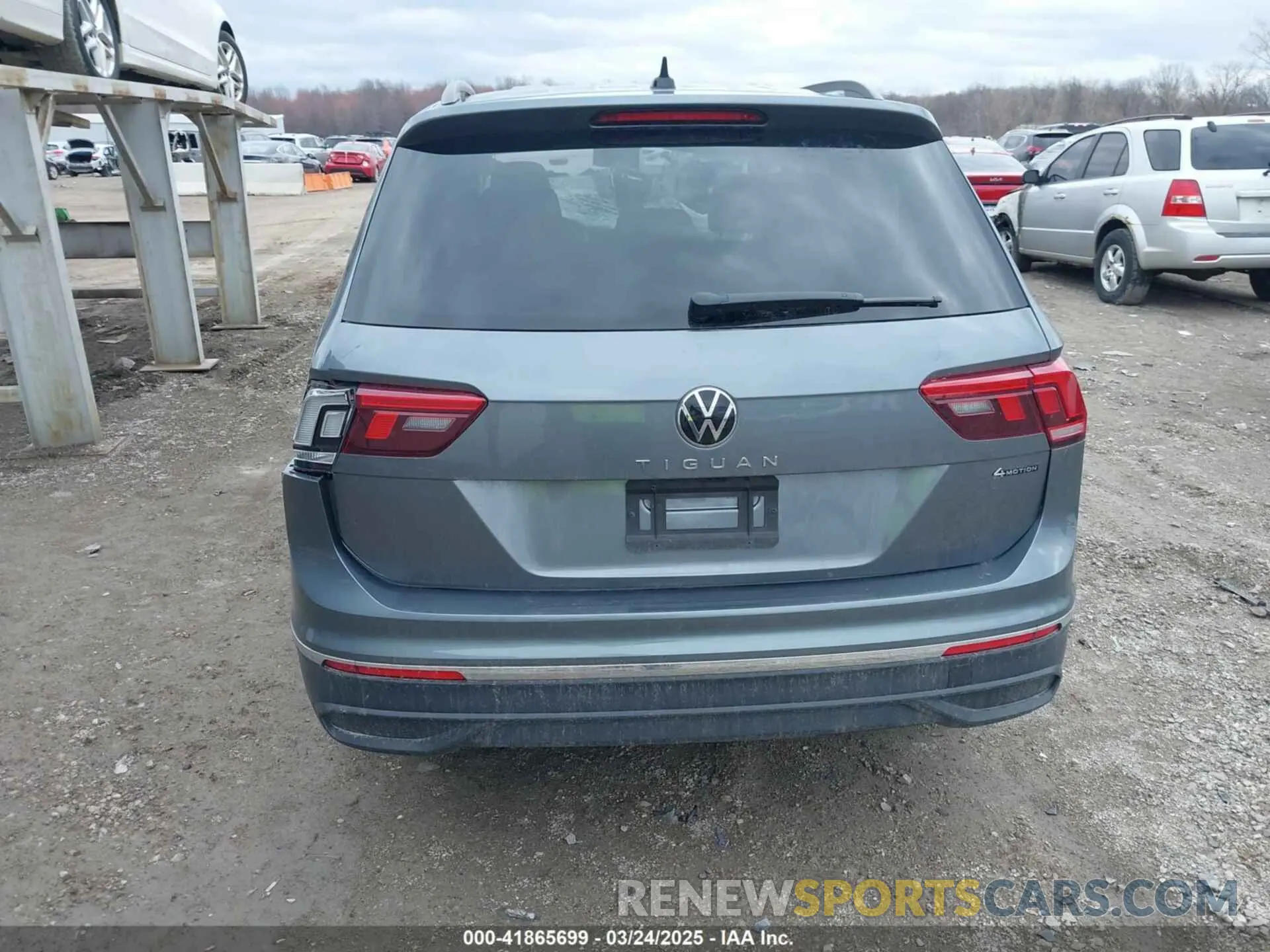 15 fotografías del automóvil dañado 3VVFB7AX5RM188177 VOLKSWAGEN TIGUAN 2024