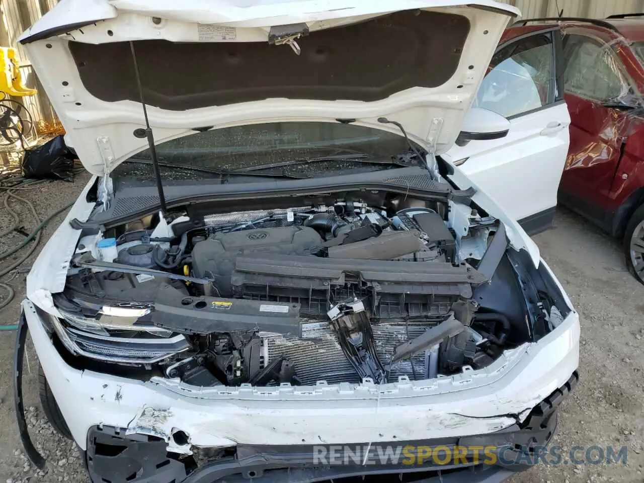 12 fotografías del automóvil dañado 3VVFB7AX7RM046672 VOLKSWAGEN TIGUAN 2024