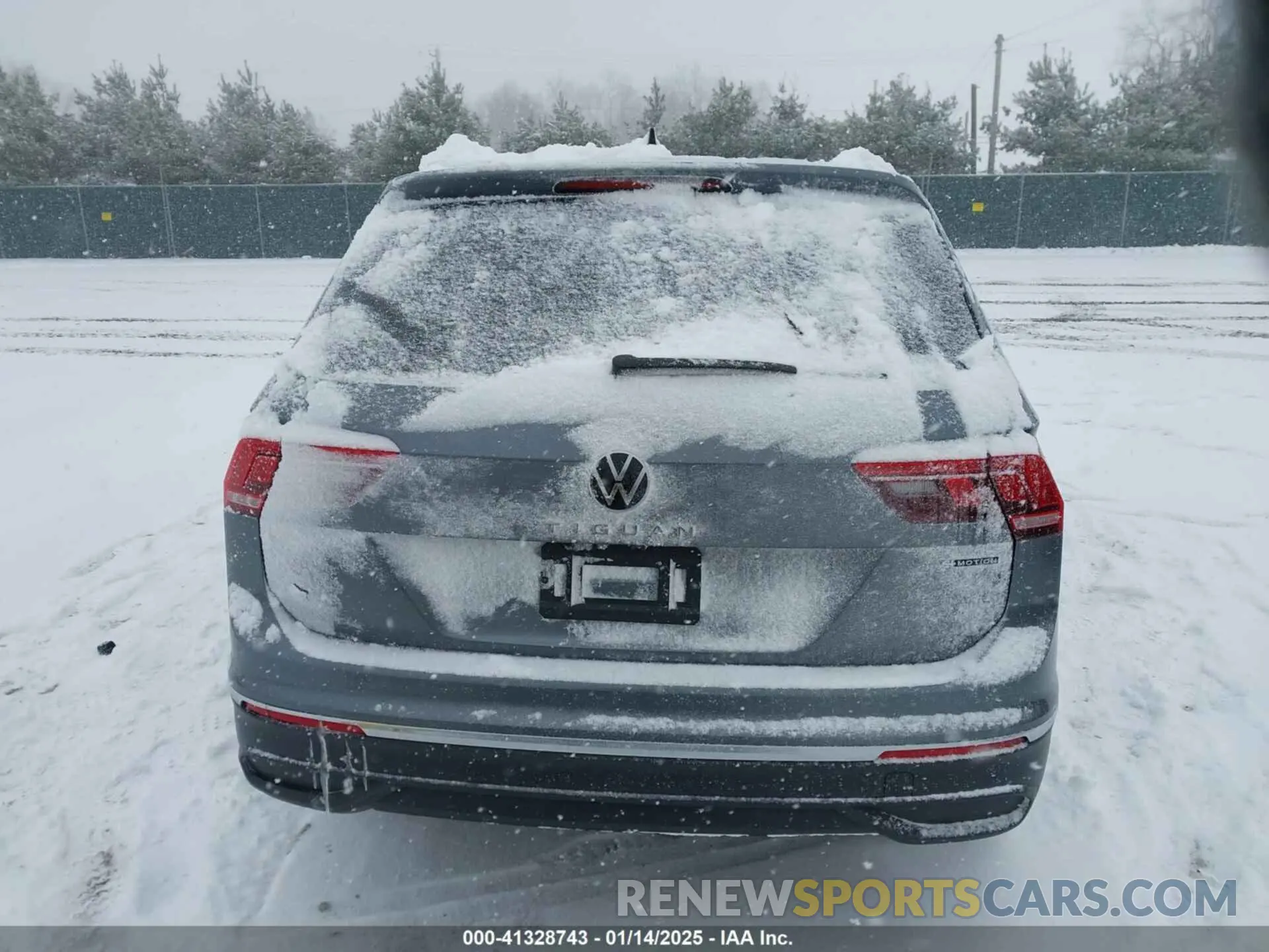 17 fotografías del automóvil dañado 3VVMB7AX2RM057165 VOLKSWAGEN TIGUAN 2024