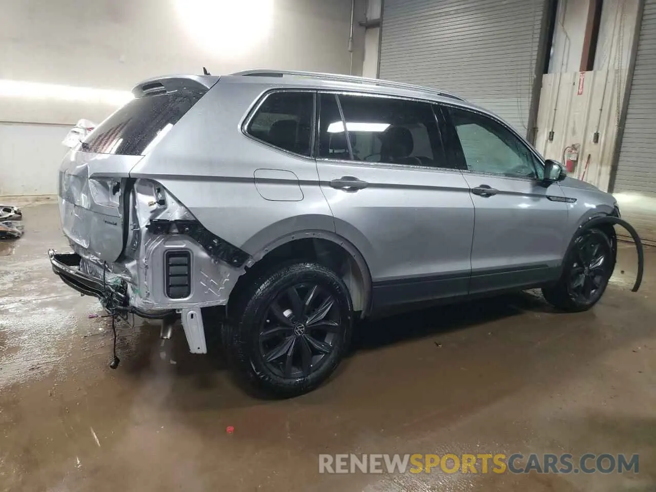 3 fotografías del automóvil dañado 3VVMB7AX2RM184367 VOLKSWAGEN TIGUAN 2024