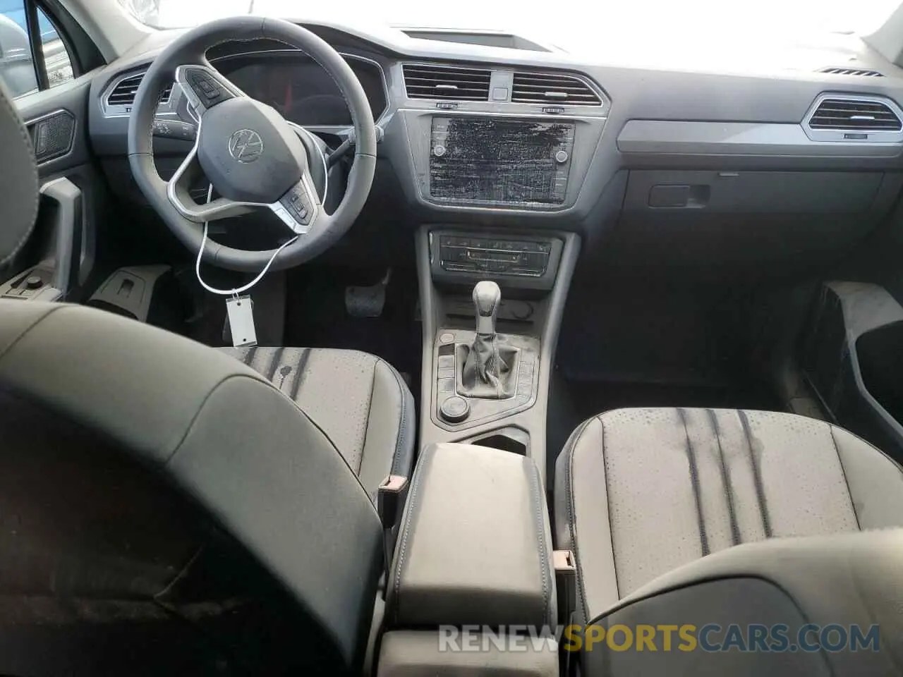8 fotografías del automóvil dañado 3VVMB7AX5RM158295 VOLKSWAGEN TIGUAN 2024