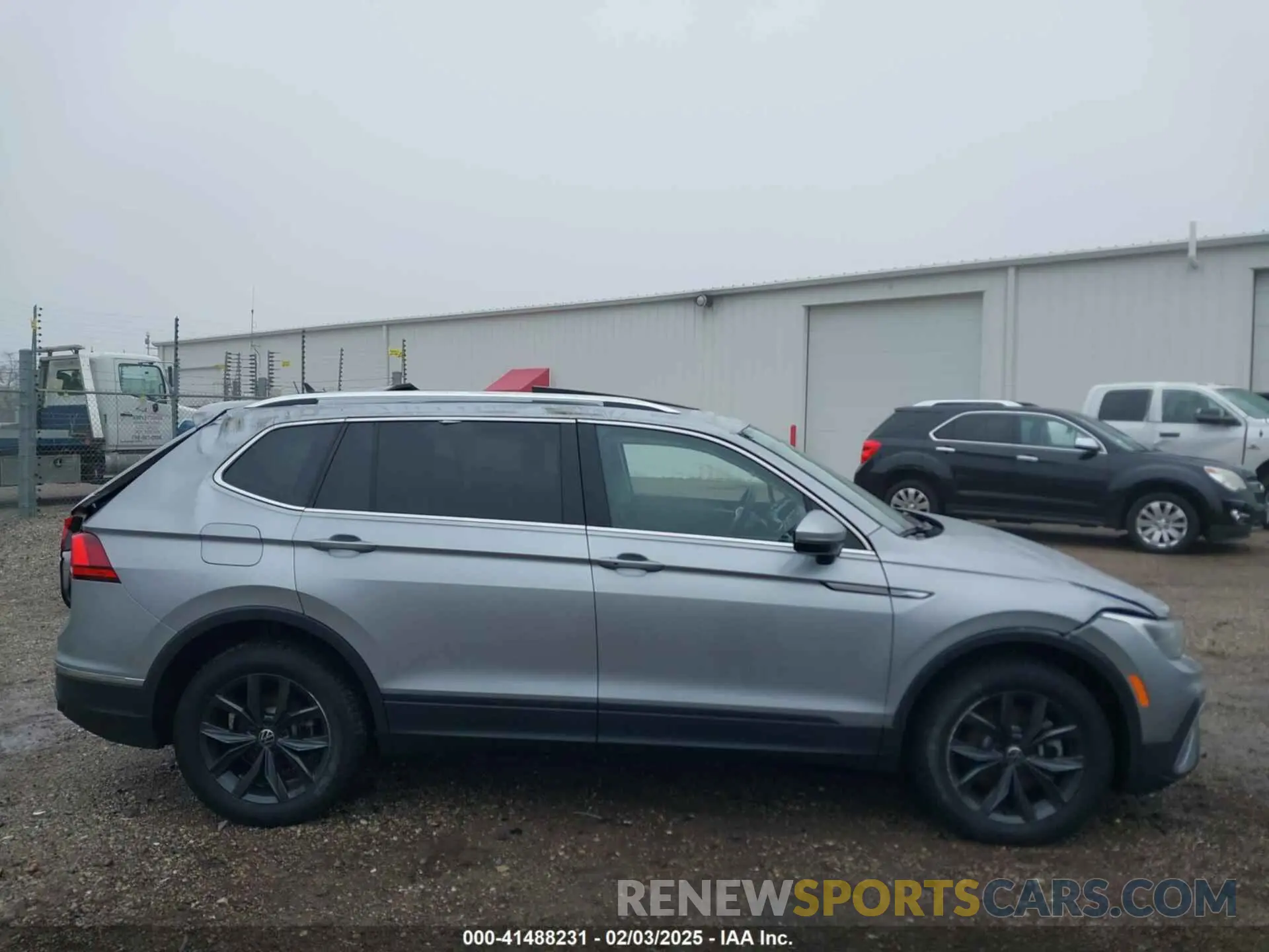 13 fotografías del automóvil dañado 3VVMB7AX5RM185299 VOLKSWAGEN TIGUAN 2024