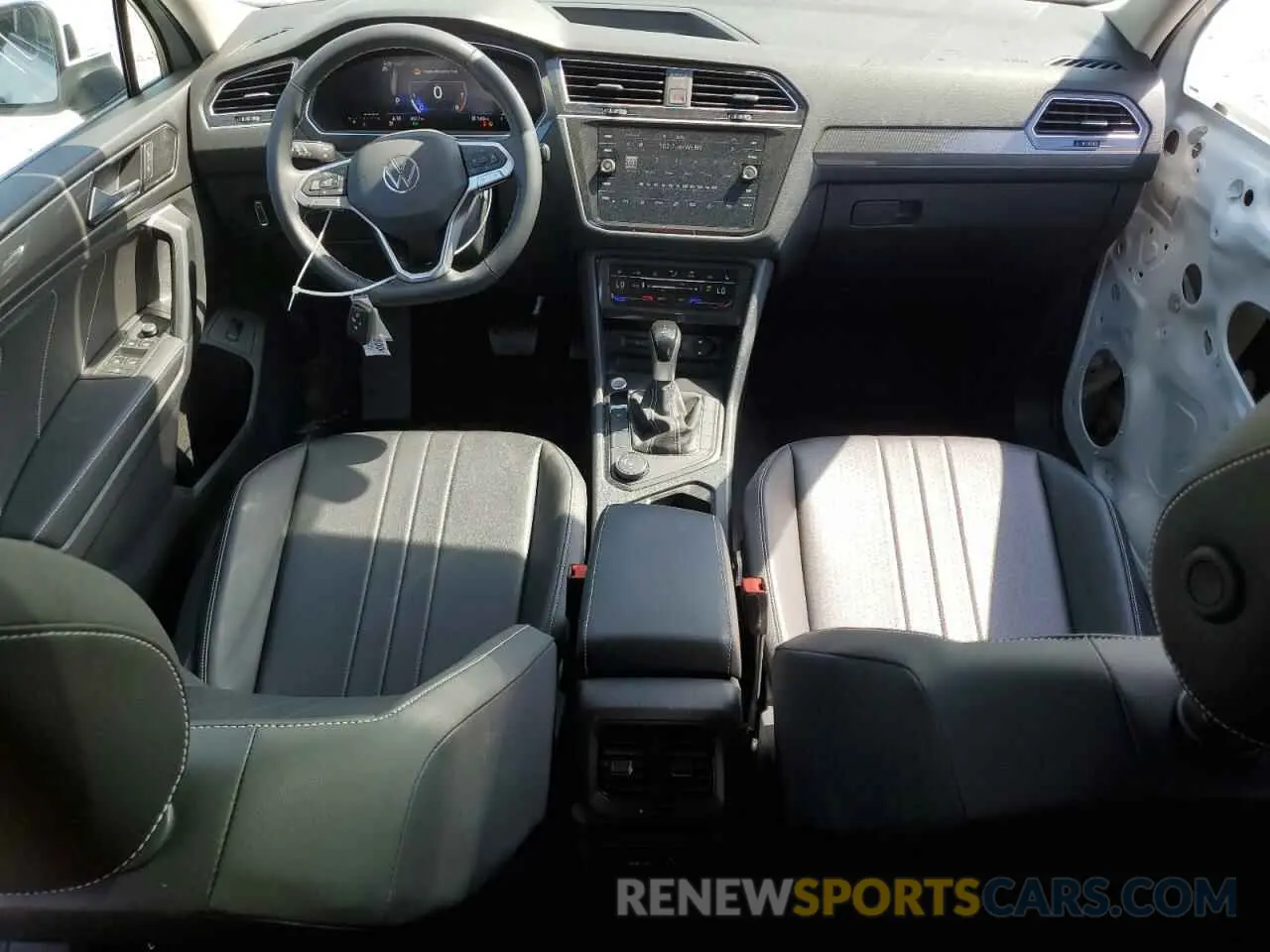 8 fotografías del automóvil dañado 3VVMB7AX6RM112037 VOLKSWAGEN TIGUAN 2024