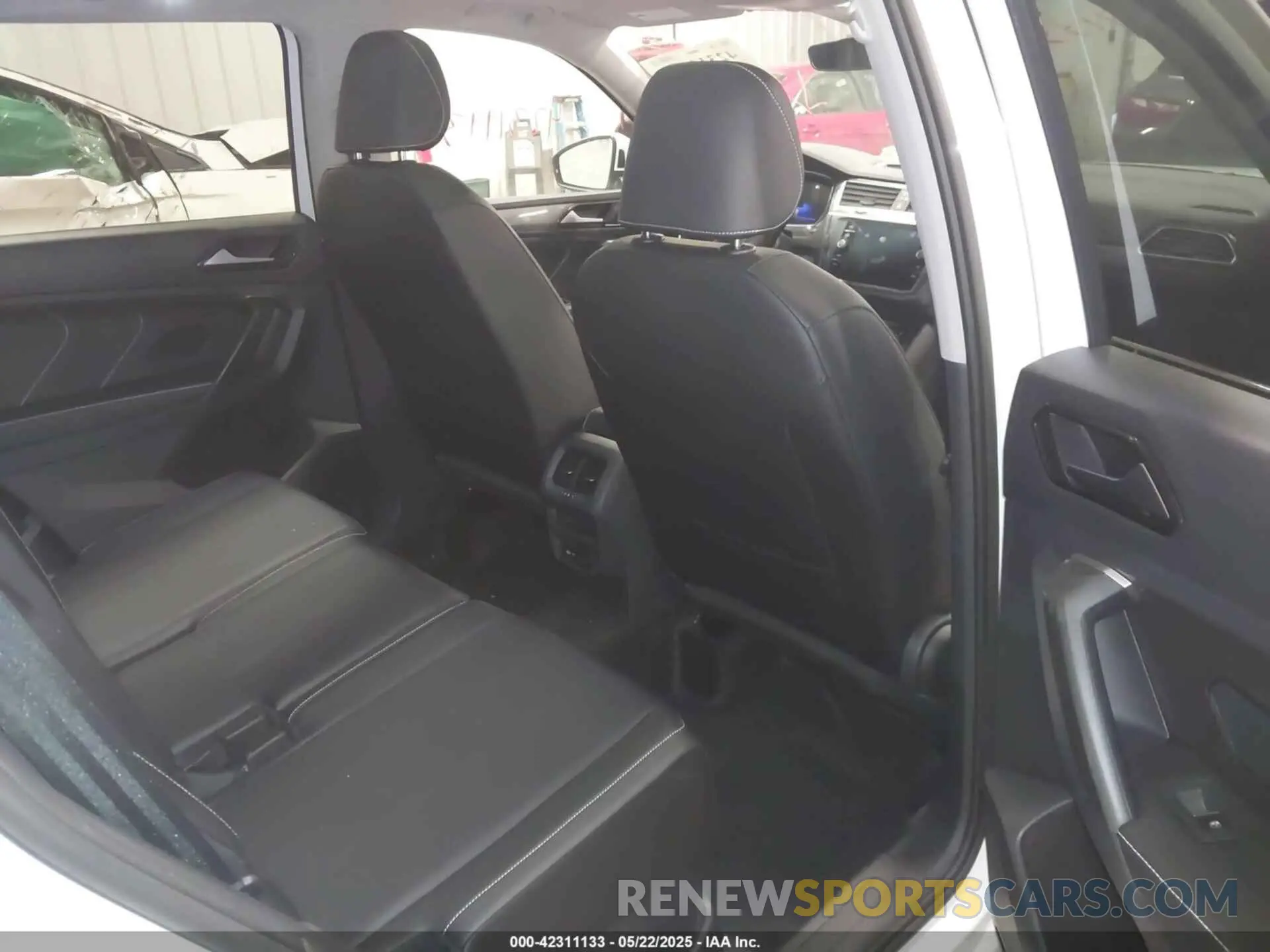 8 fotografías del automóvil dañado 3VVMB7AX6RM135219 VOLKSWAGEN TIGUAN 2024