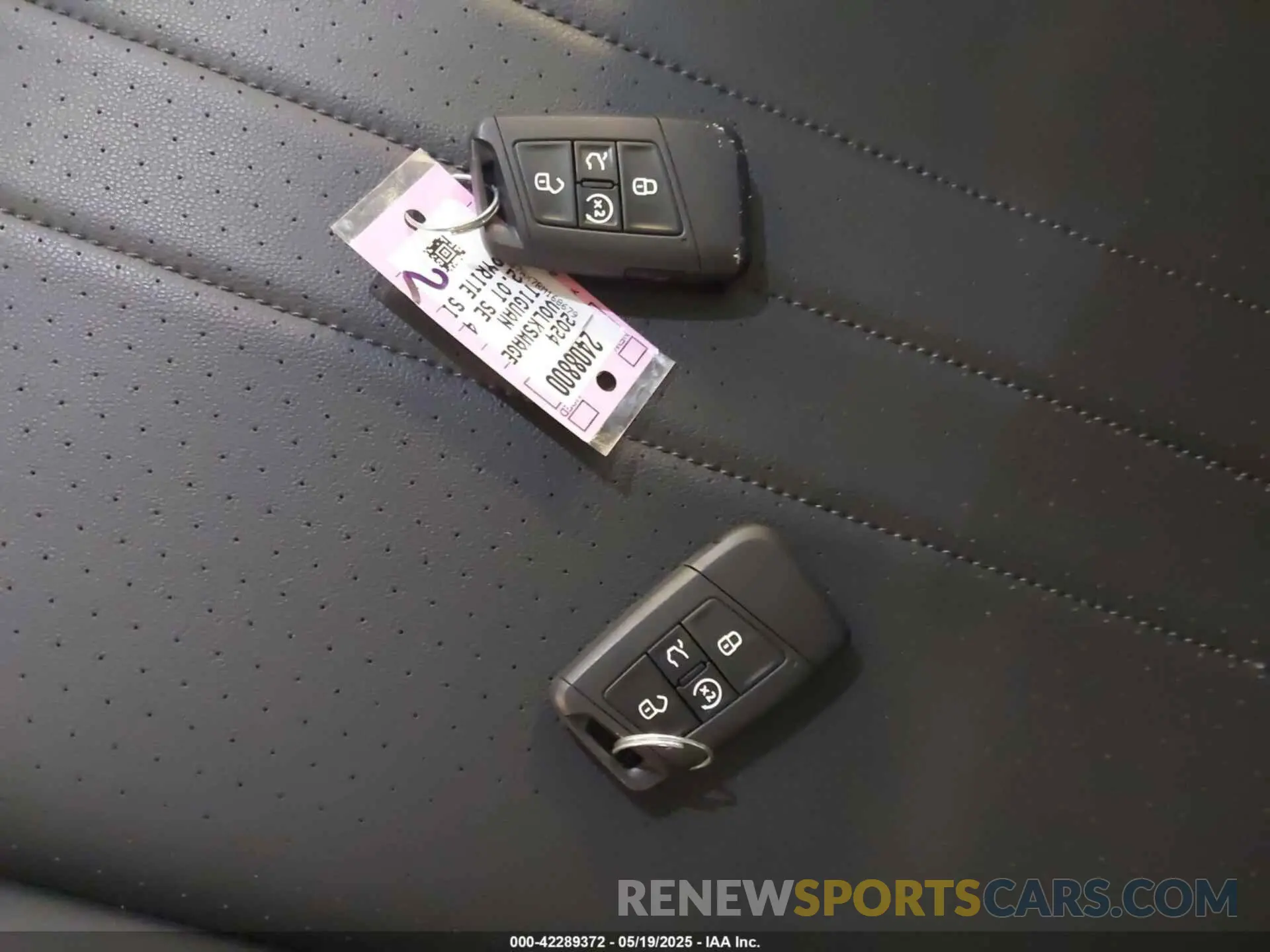 11 fotografías del automóvil dañado 3VVMB7AX7RM168679 VOLKSWAGEN TIGUAN 2024