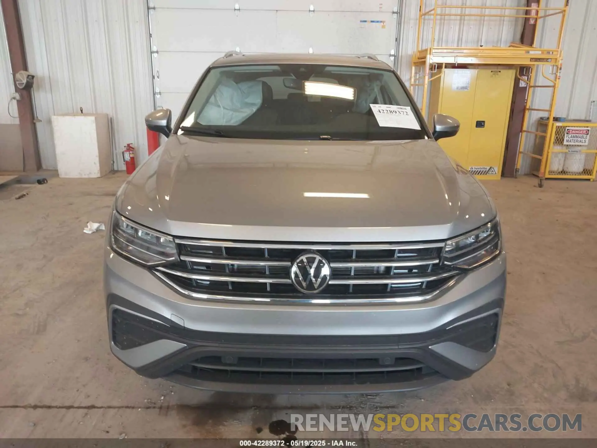 12 fotografías del automóvil dañado 3VVMB7AX7RM168679 VOLKSWAGEN TIGUAN 2024