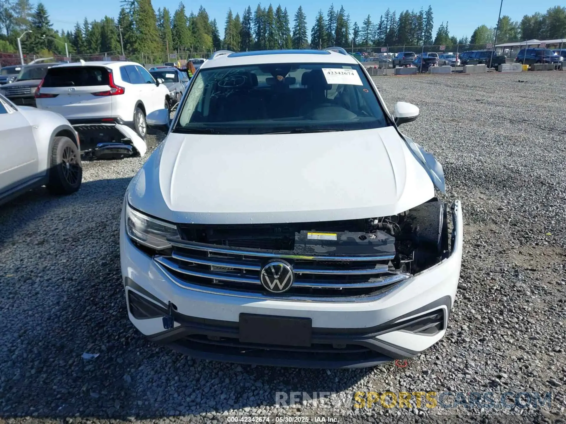 12 fotografías del automóvil dañado 3VVMB7AXXRM063988 VOLKSWAGEN TIGUAN 2024