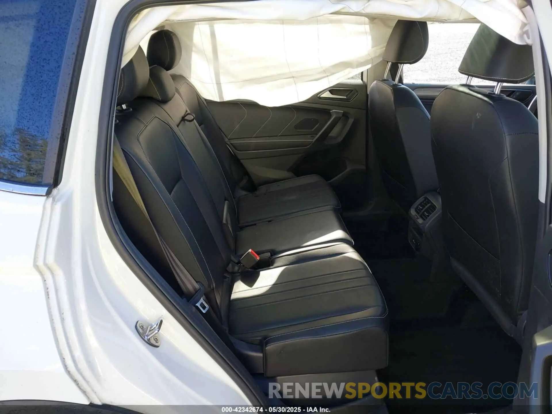 8 fotografías del automóvil dañado 3VVMB7AXXRM063988 VOLKSWAGEN TIGUAN 2024