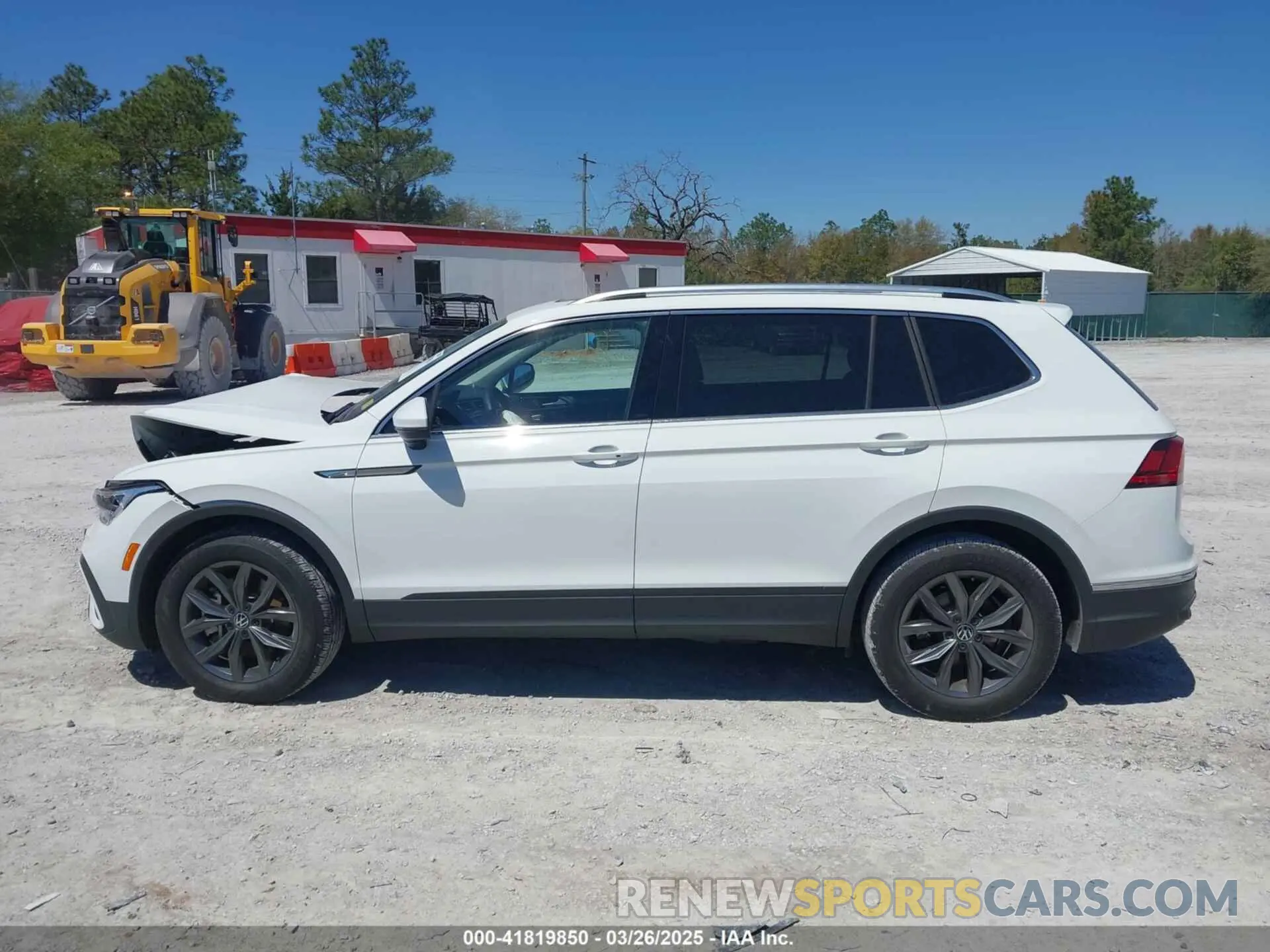 14 fotografías del automóvil dañado 3VVNB7AX2RM022579 VOLKSWAGEN TIGUAN 2024