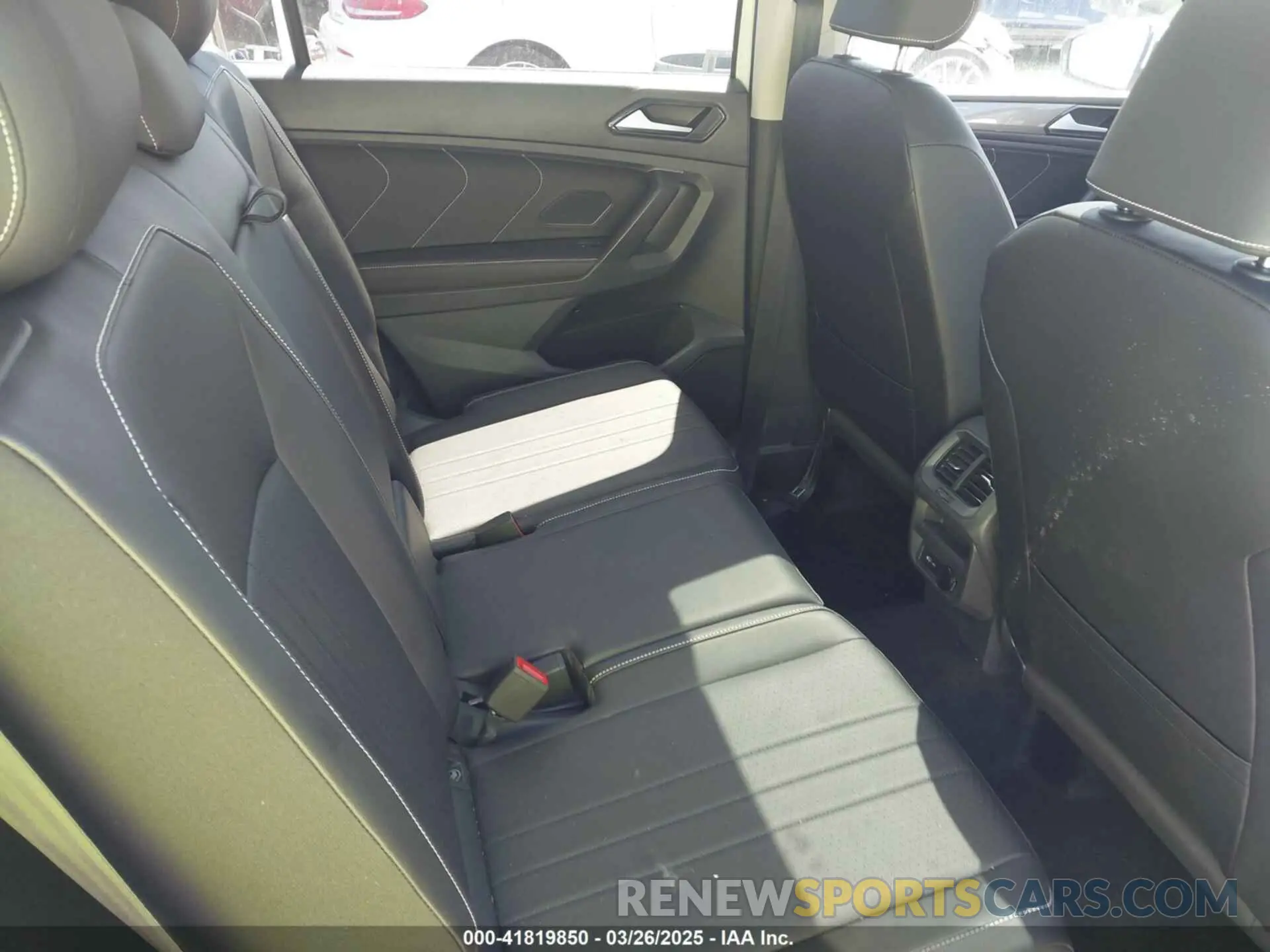 8 fotografías del automóvil dañado 3VVNB7AX2RM022579 VOLKSWAGEN TIGUAN 2024