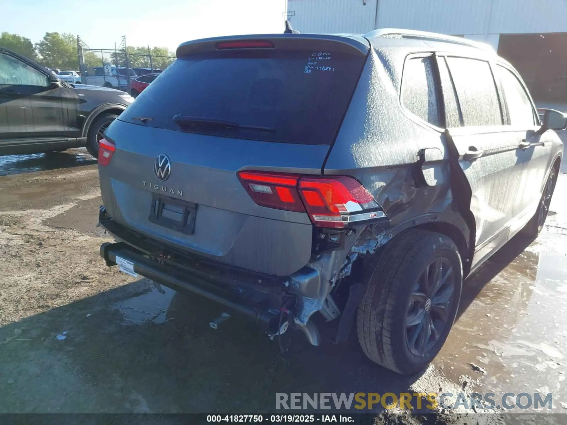 6 fotografías del automóvil dañado 3VVNB7AX5RM198591 VOLKSWAGEN TIGUAN 2024