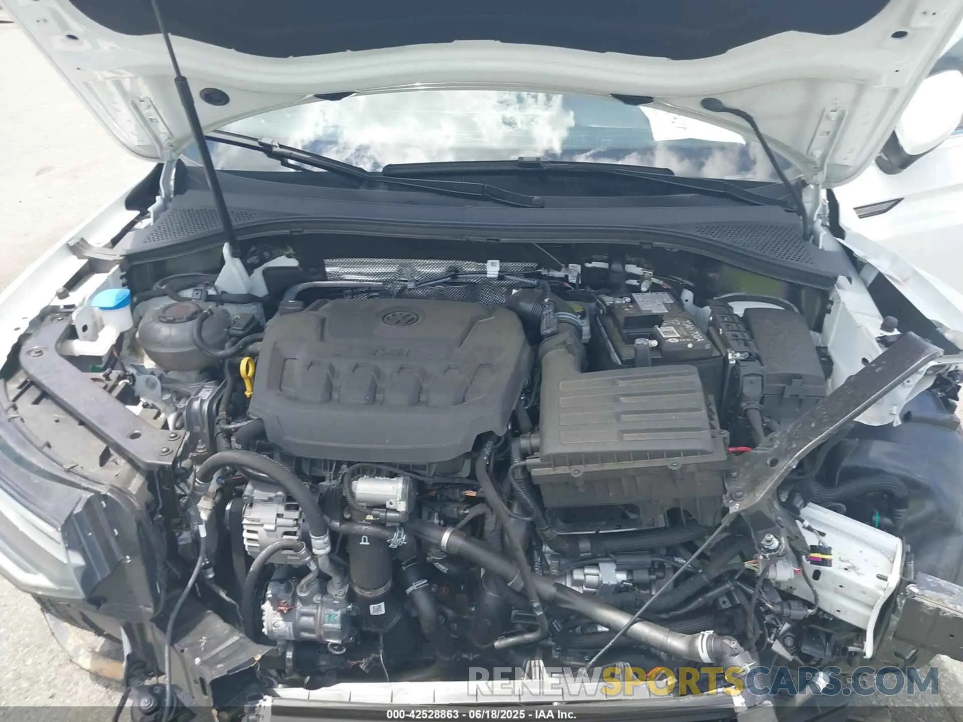 10 fotografías del automóvil dañado 3VVNB7AX8RM055442 VOLKSWAGEN TIGUAN 2024
